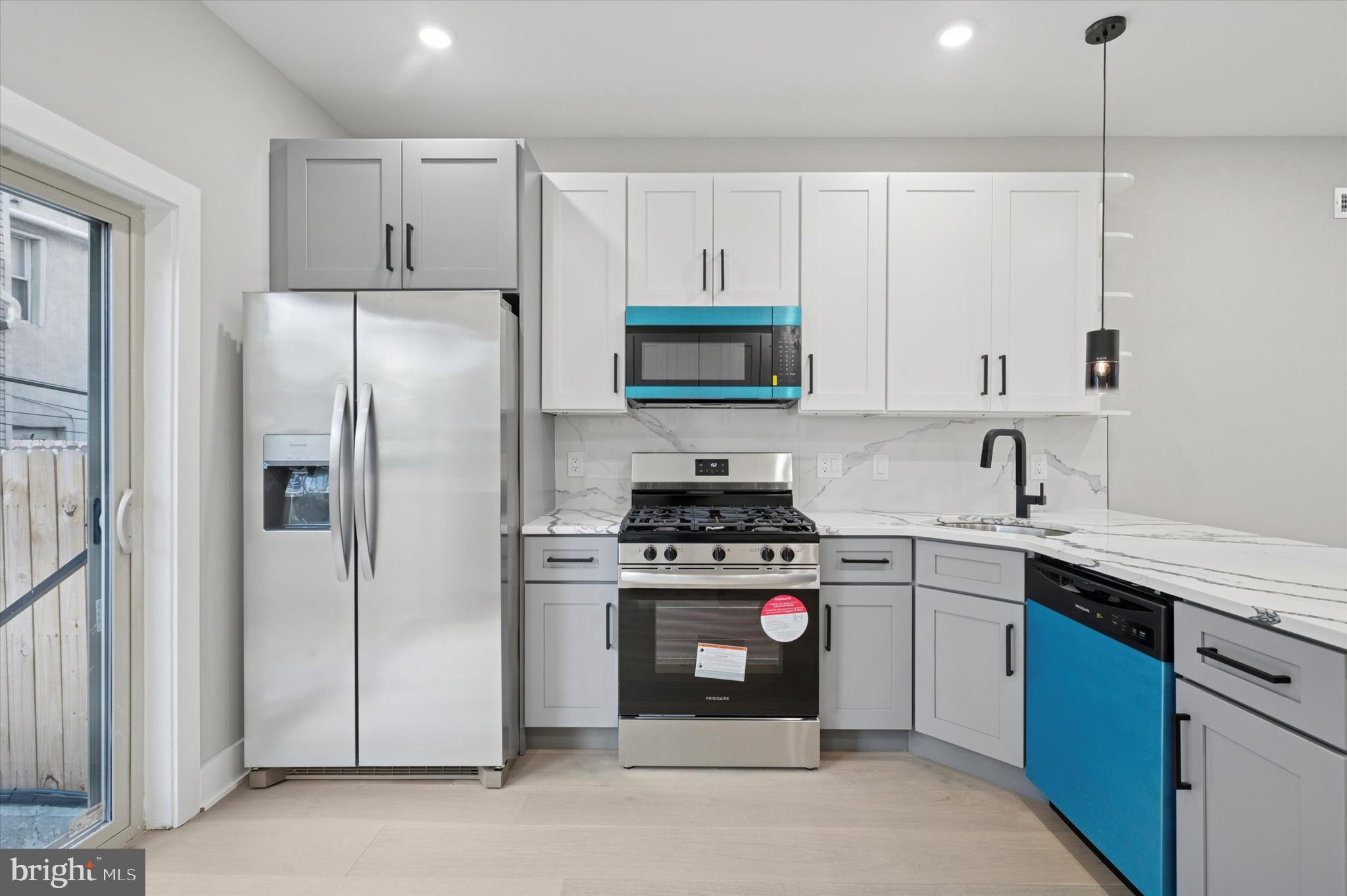 EAST PASSYUNK CROSSING - Residential