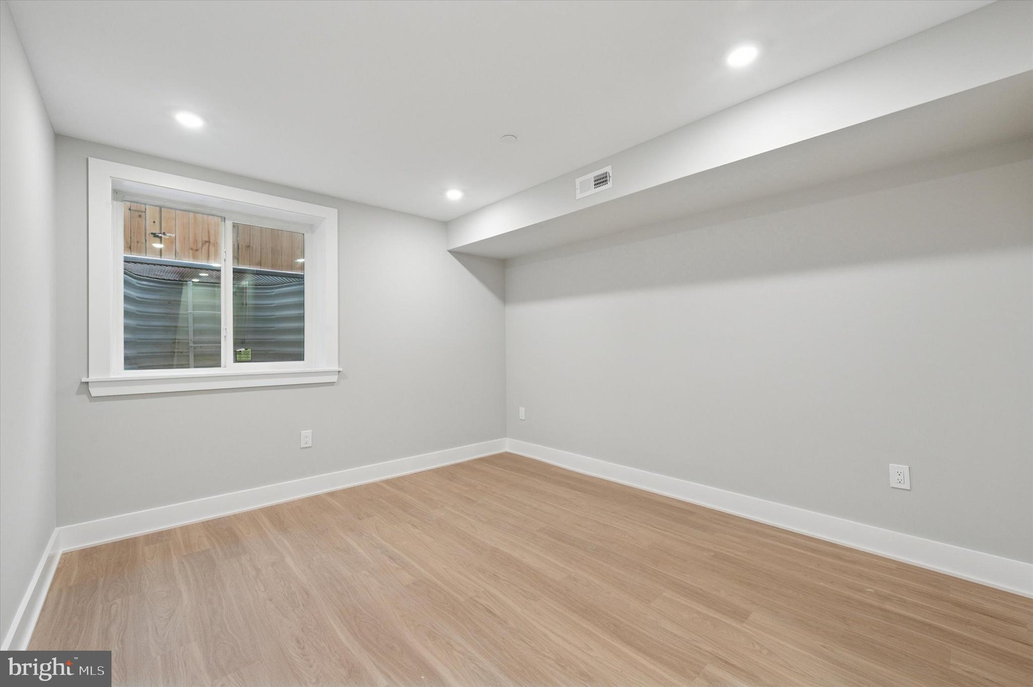 EAST PASSYUNK CROSSING - Residential