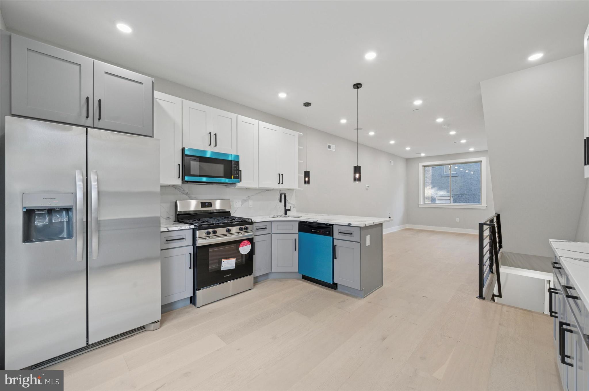 EAST PASSYUNK CROSSING - Residential