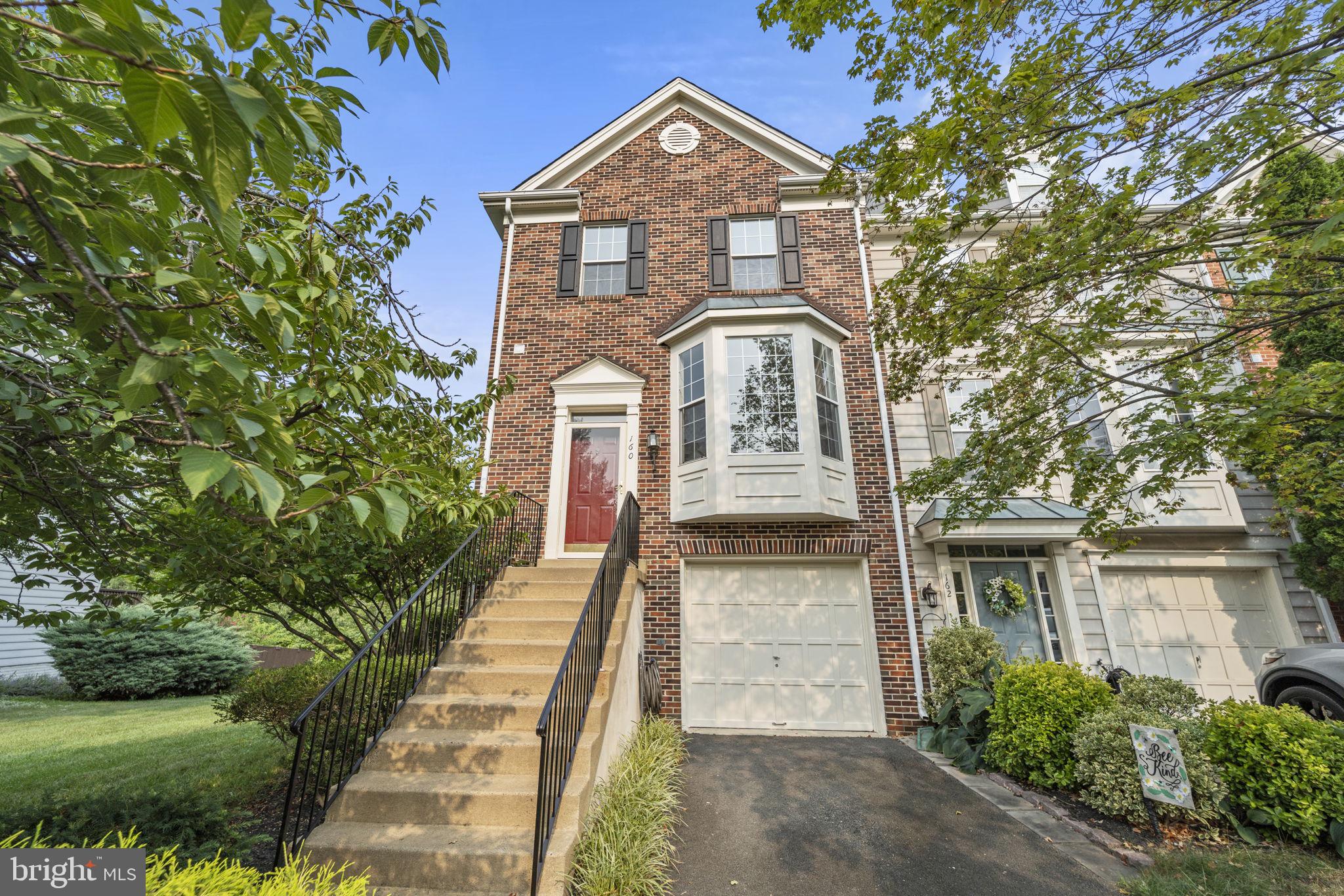 GREENWAY FARM - Residential