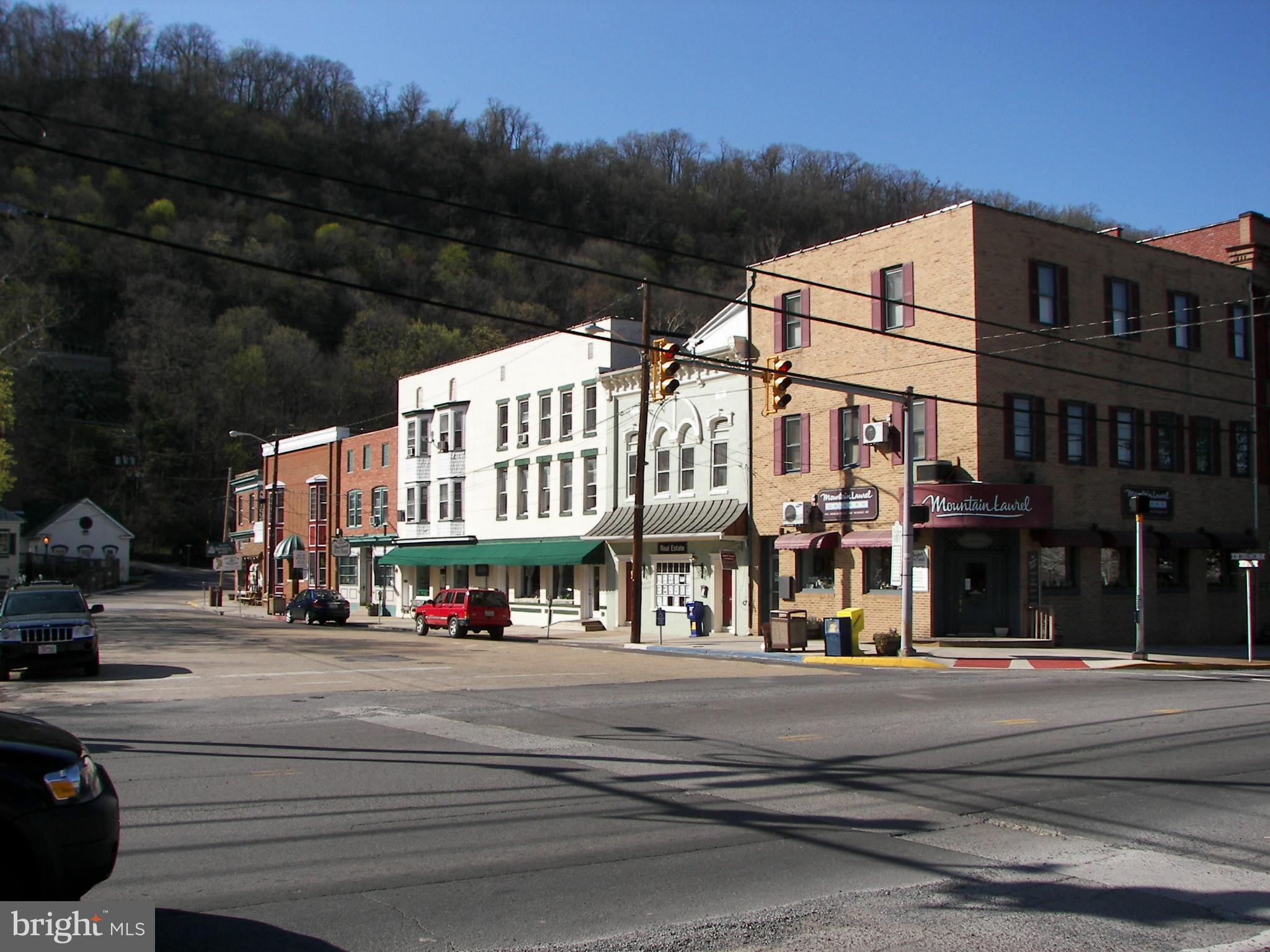 RIVER RIDGE SUBDIVISION - Residential