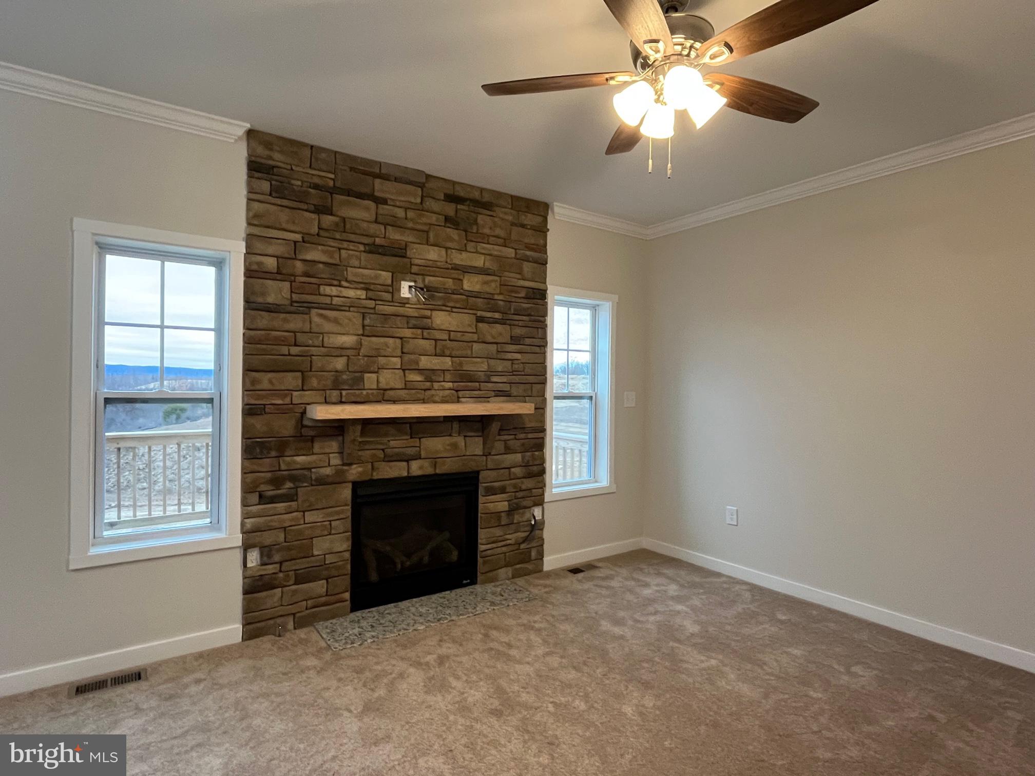 HERITAGE HILLS - Residential