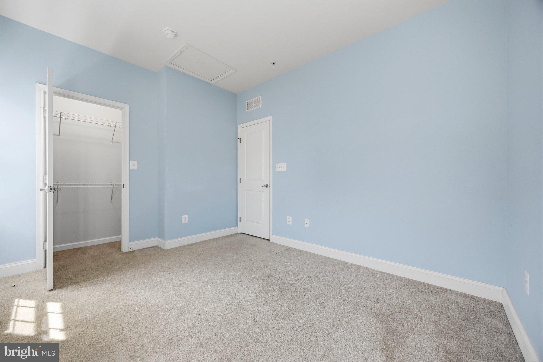 O'DONNELL SQUARE - Residential