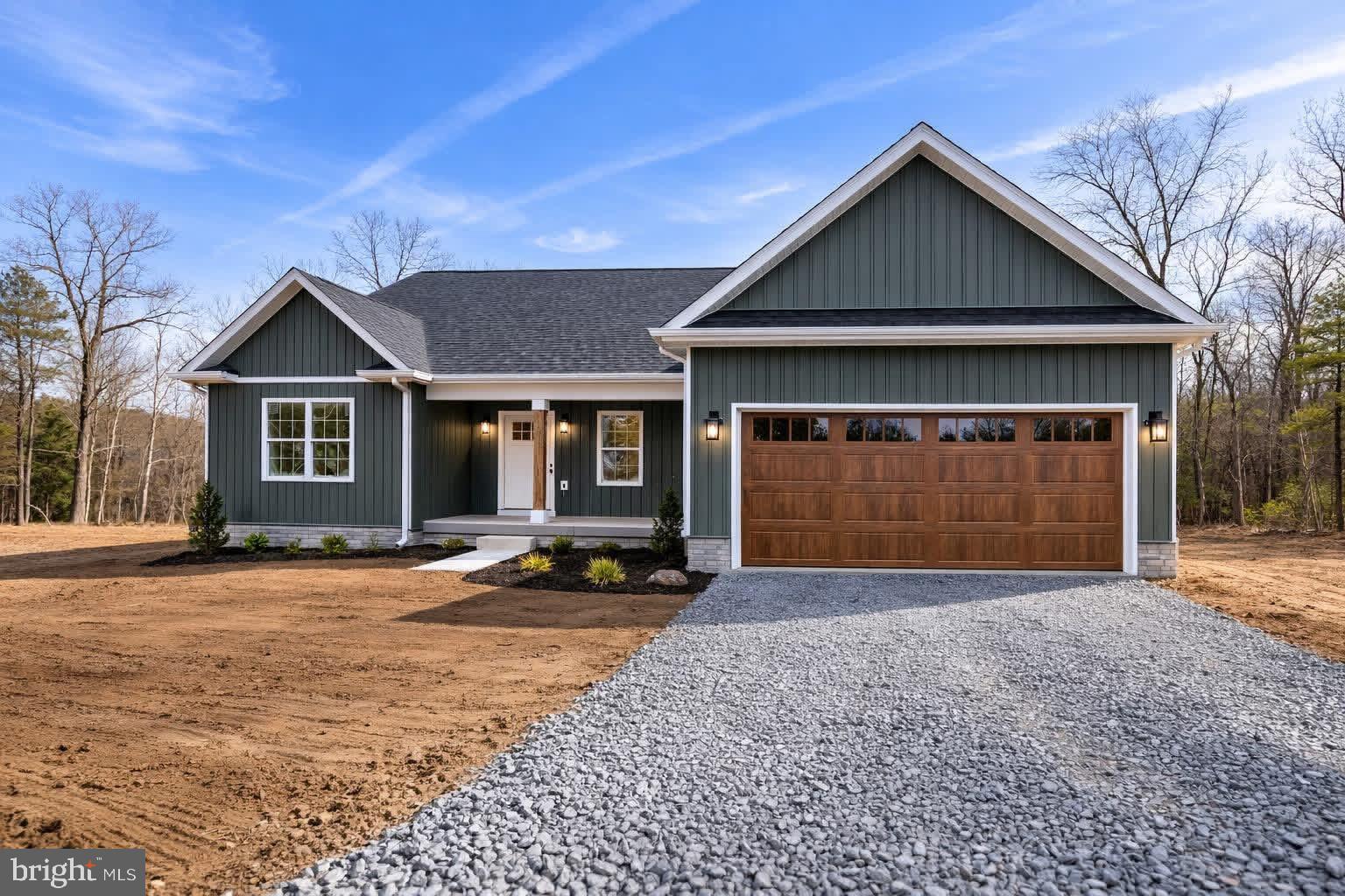 RIVERSIDE ACRES - Residential