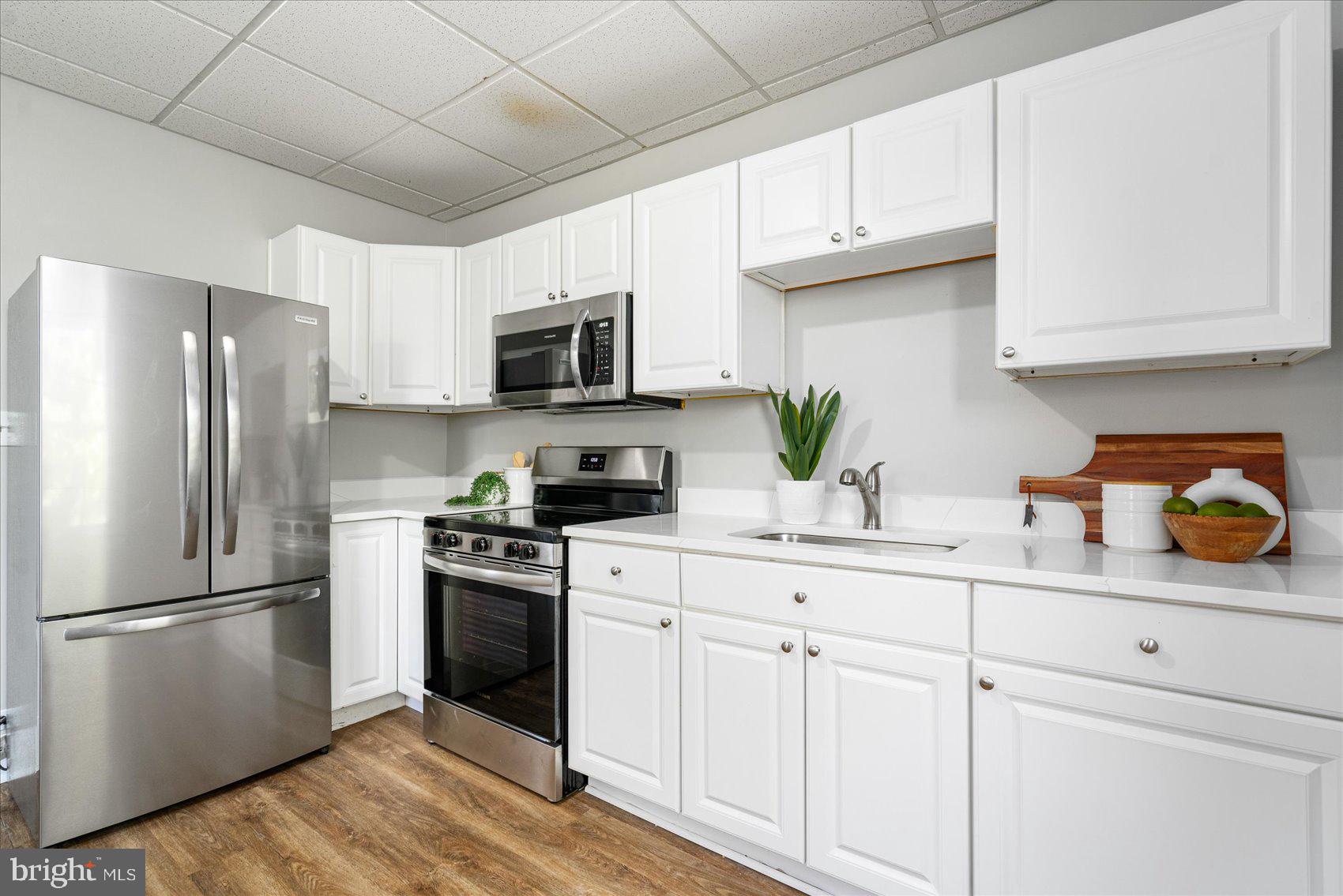 FORT HOWARD - Residential