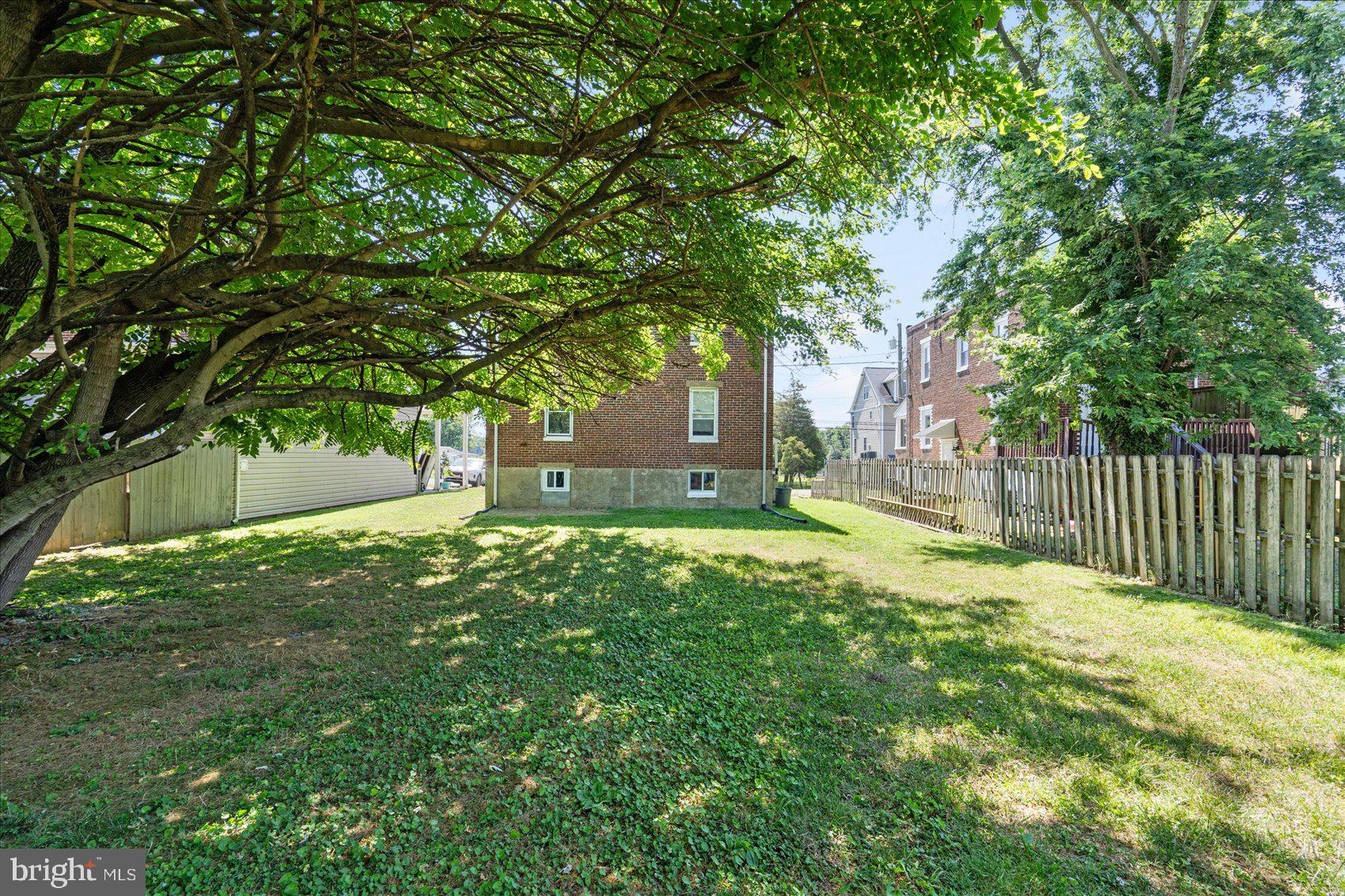 FORT HOWARD - Residential