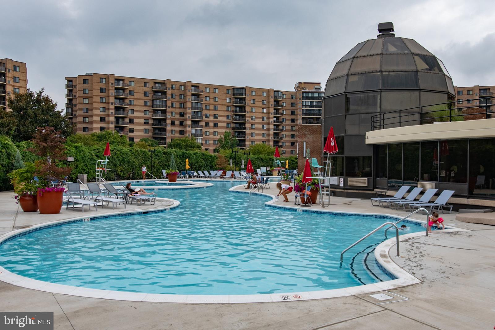 ROTONDA - Residential Lease