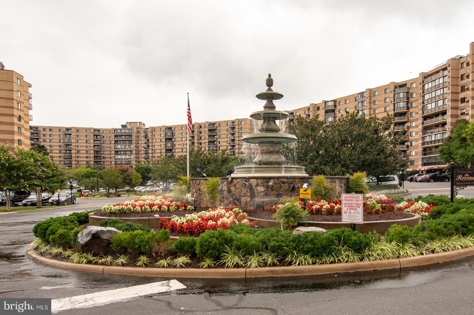 ROTONDA - Residential Lease