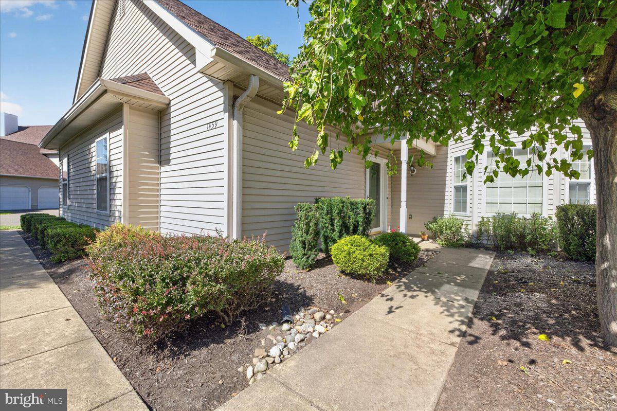 1459 PEACH TREE LANE 59