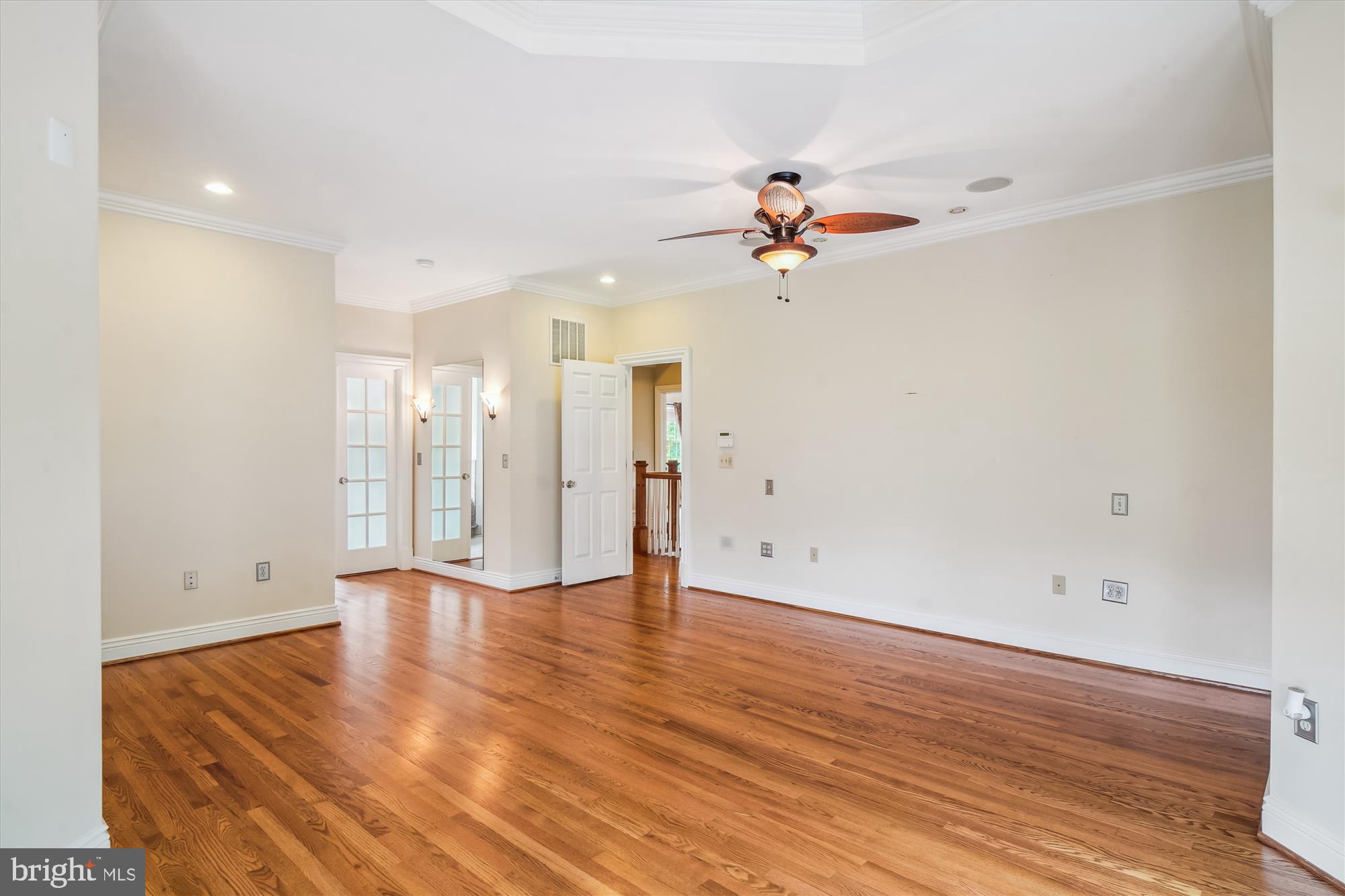 ADAMSTOWN COMMONS - Residential