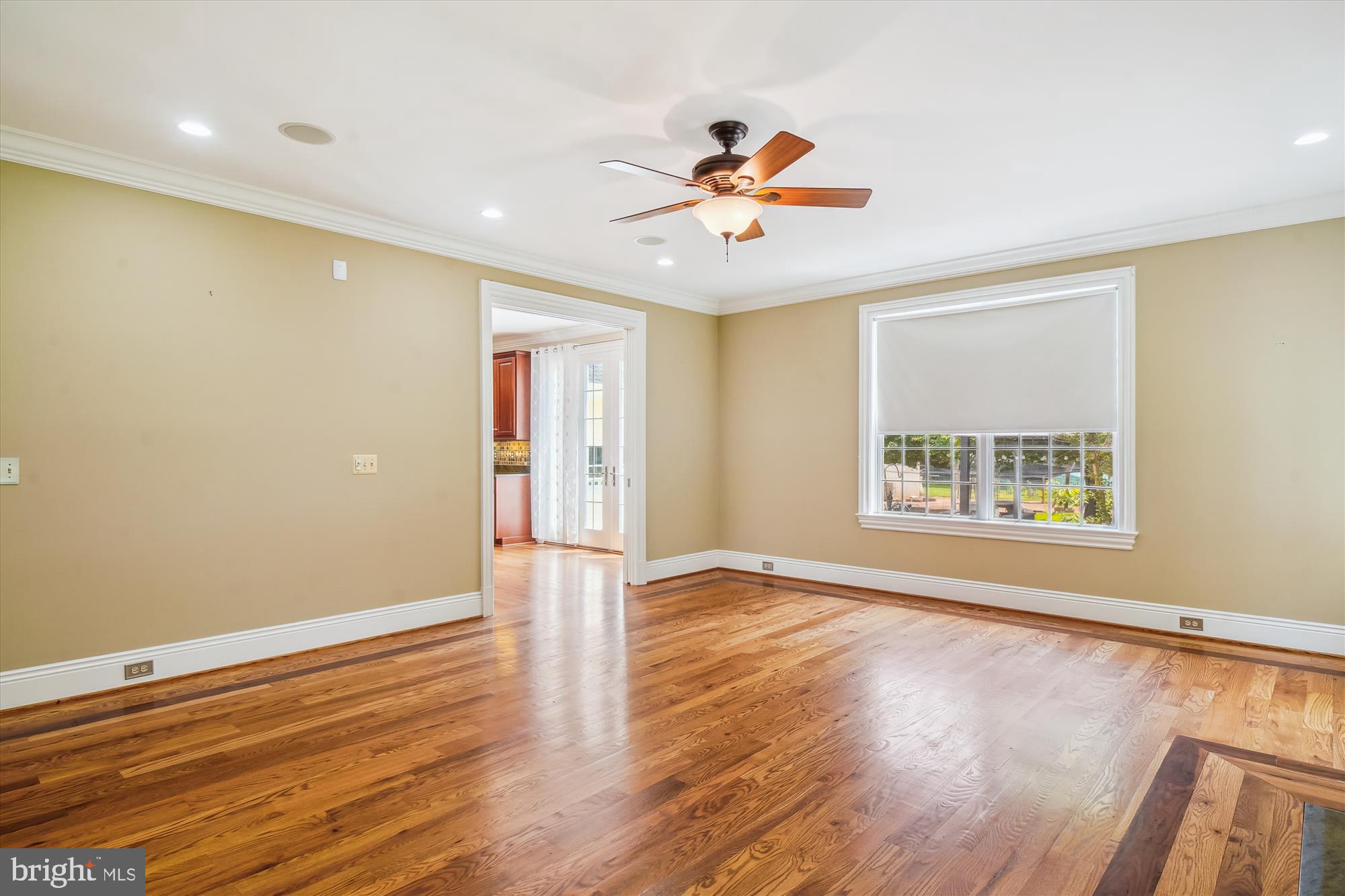 ADAMSTOWN COMMONS - Residential