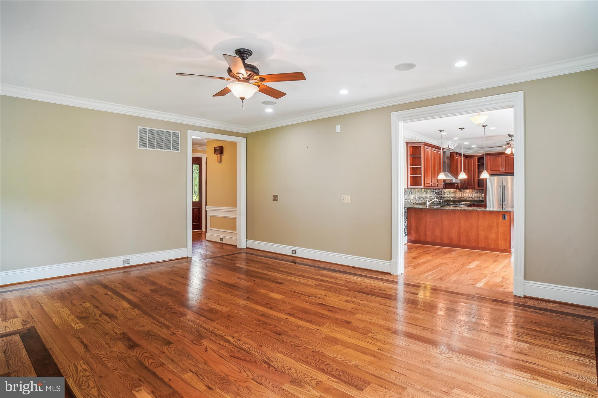 ADAMSTOWN COMMONS - Residential