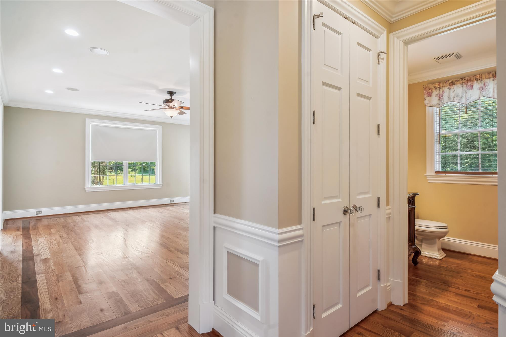 ADAMSTOWN COMMONS - Residential