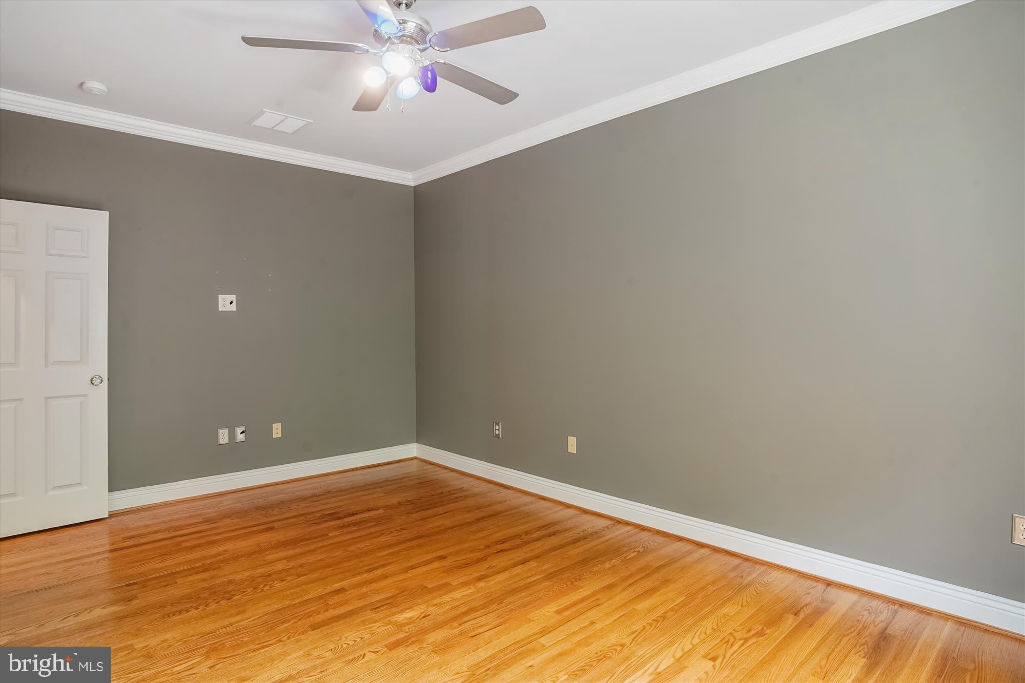 ADAMSTOWN COMMONS - Residential