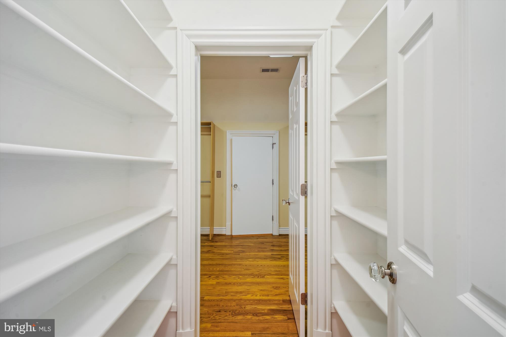 ADAMSTOWN COMMONS - Residential