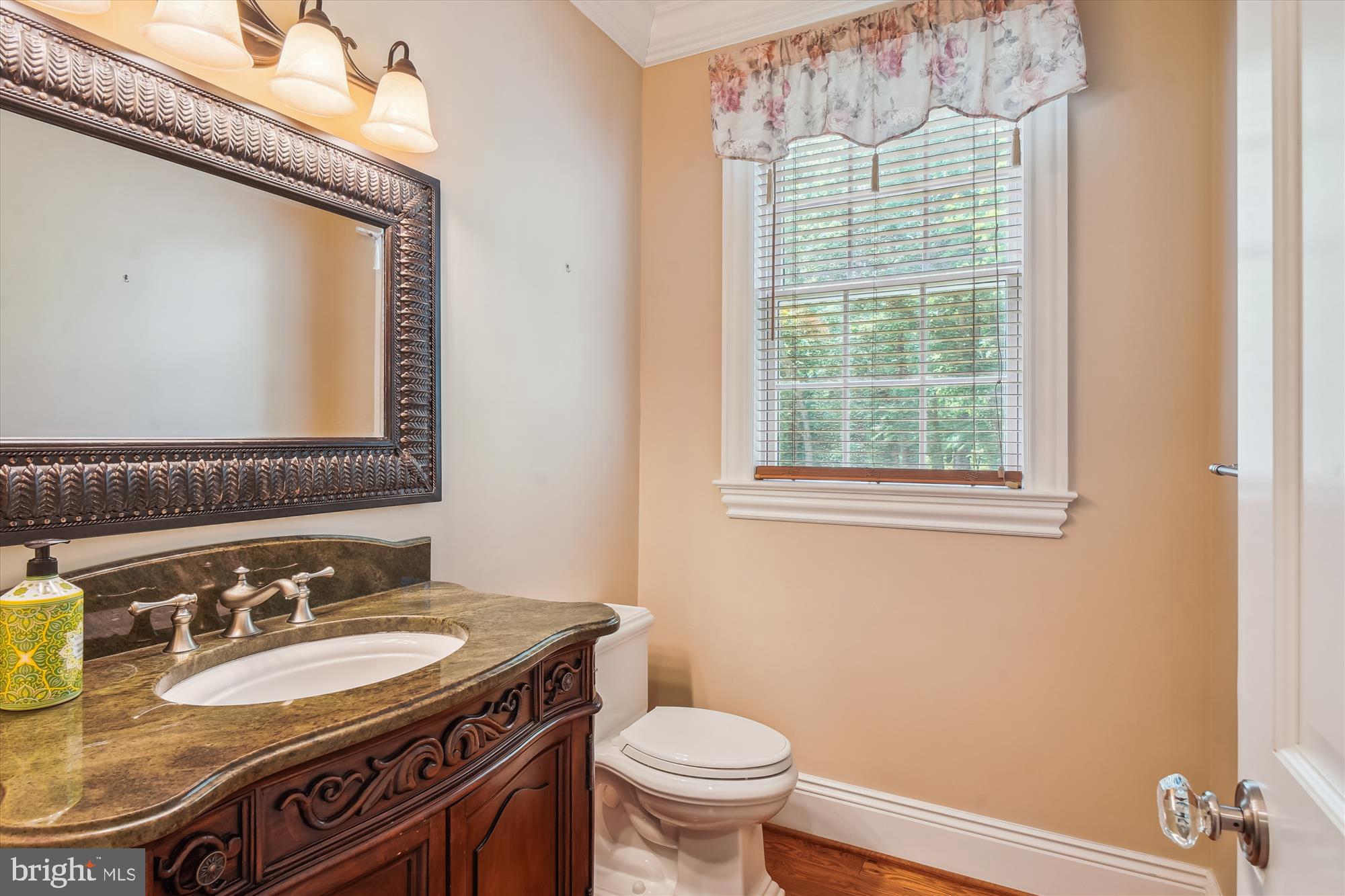 ADAMSTOWN COMMONS - Residential