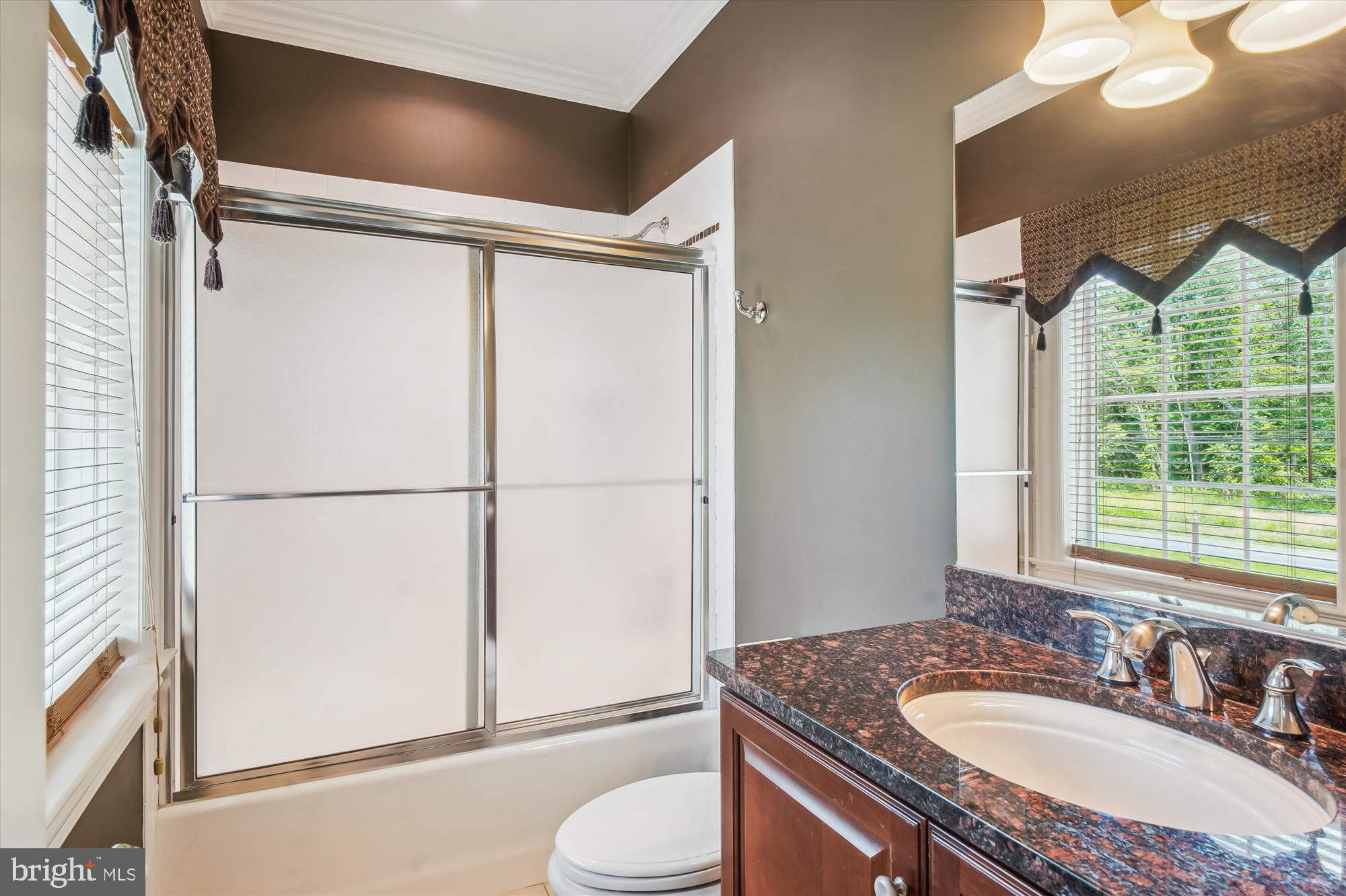 ADAMSTOWN COMMONS - Residential