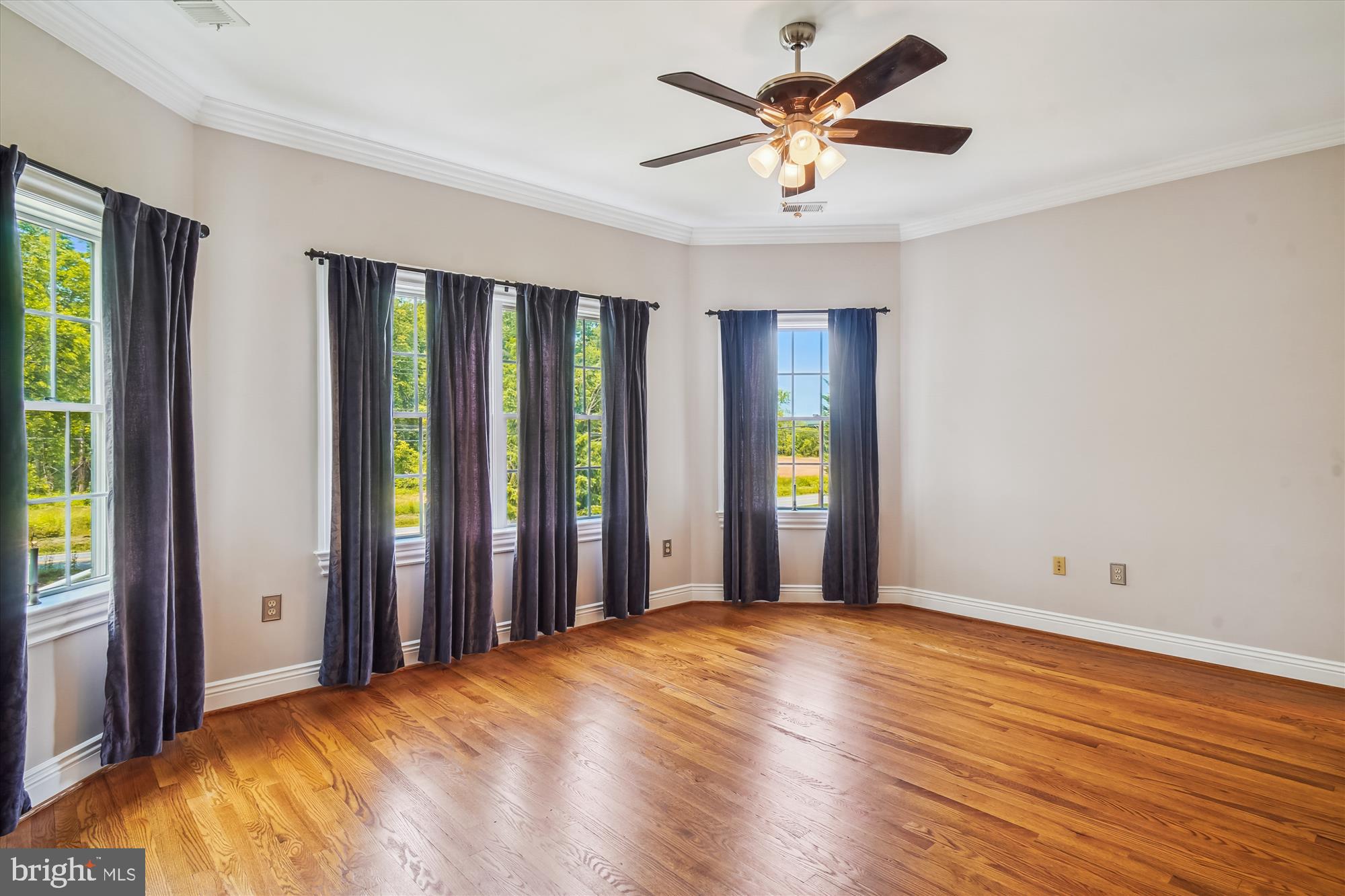 ADAMSTOWN COMMONS - Residential