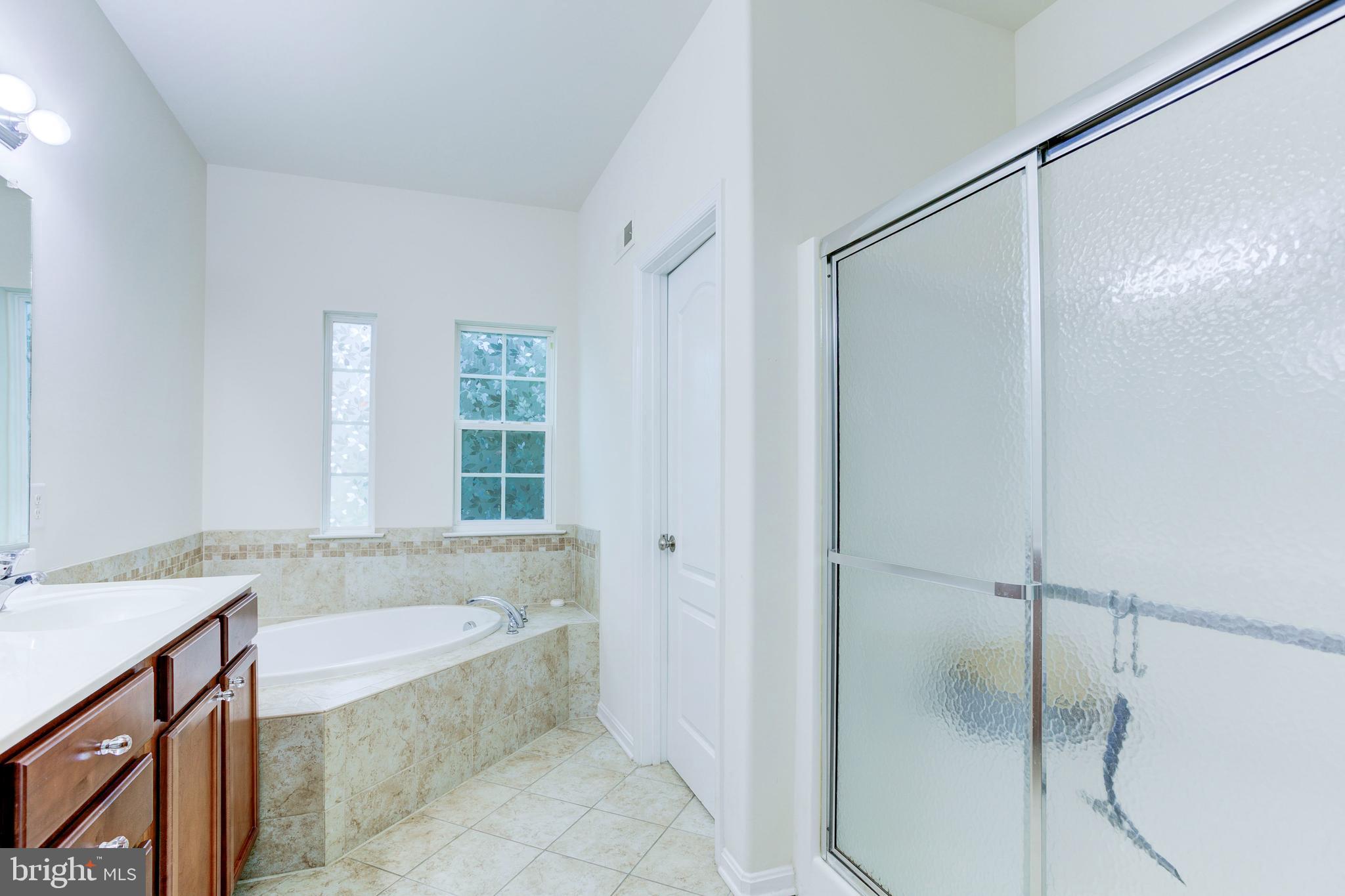 EVERETTE ESTATES - Residential