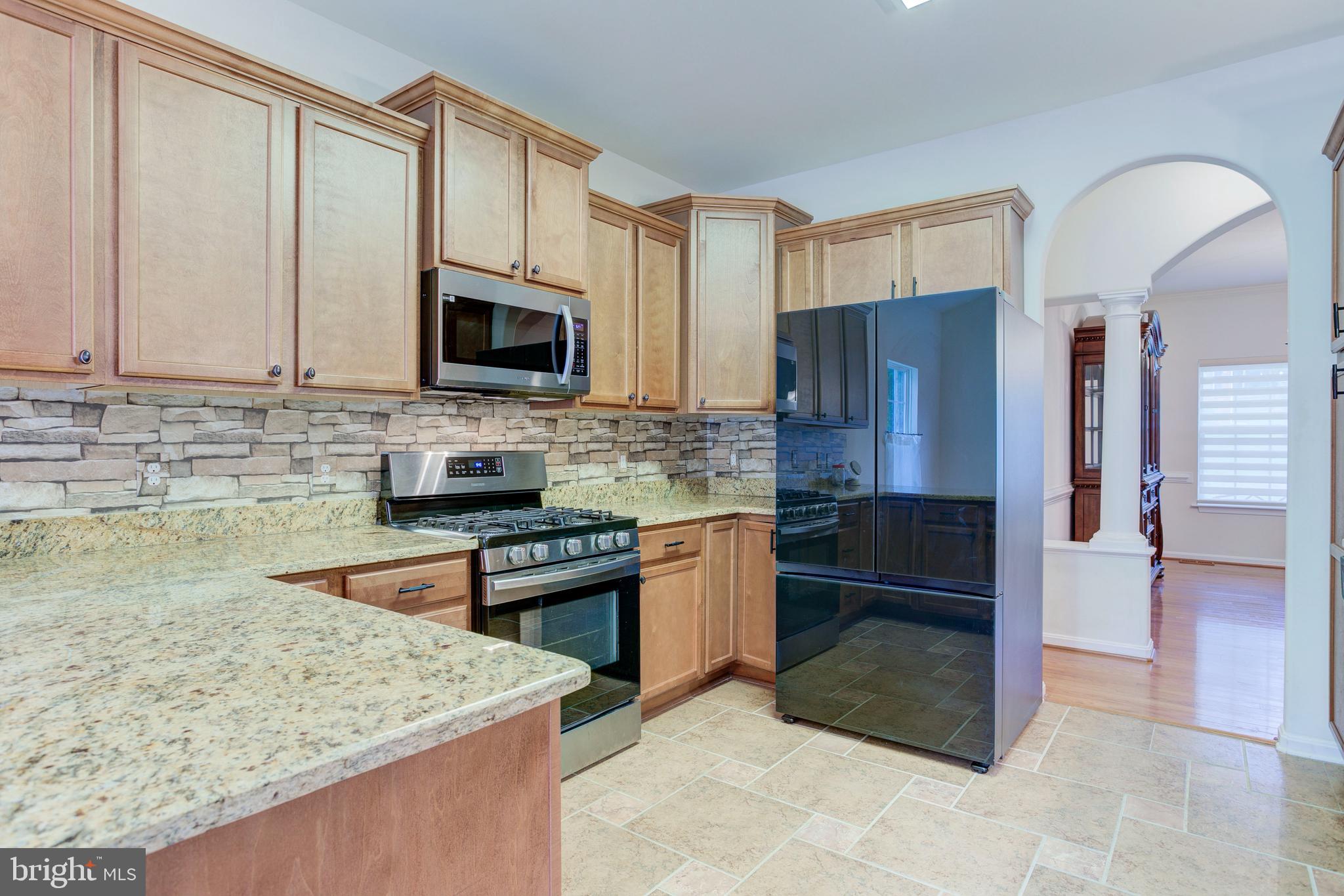 EVERETTE ESTATES - Residential