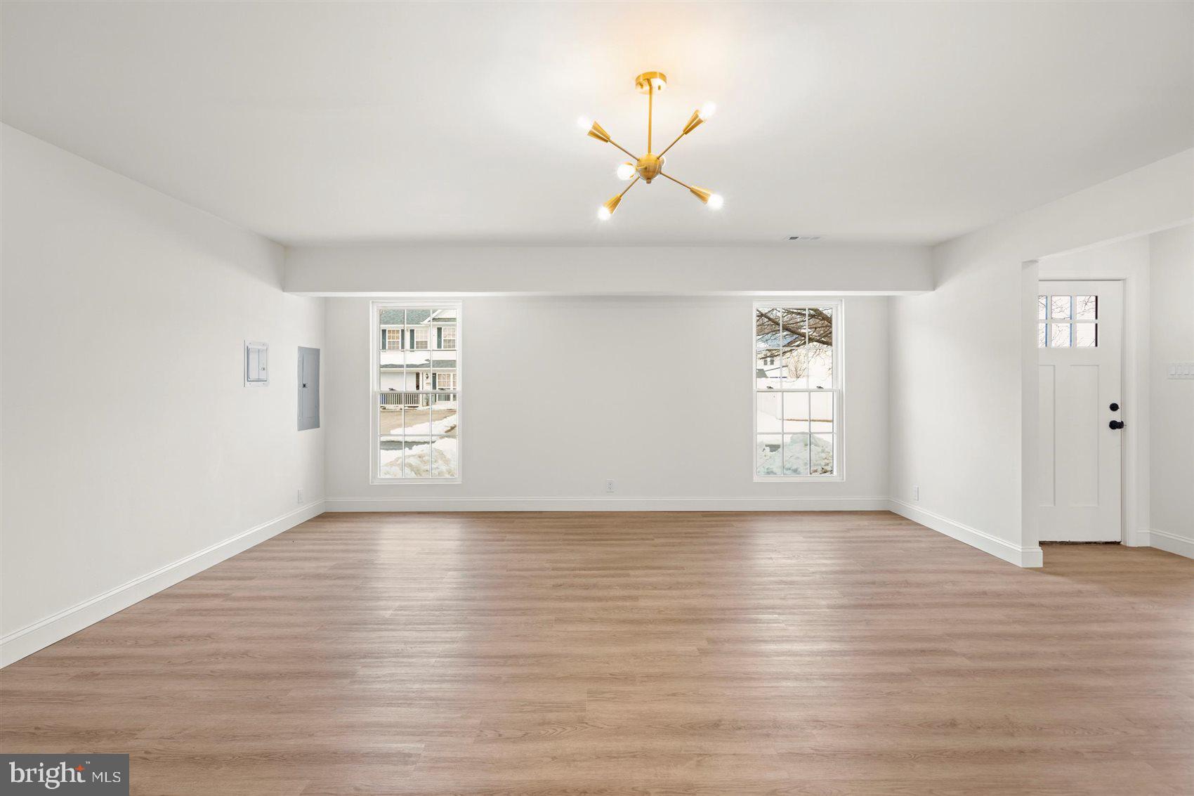 LORD WILLOUGHBY'S REST - Residential