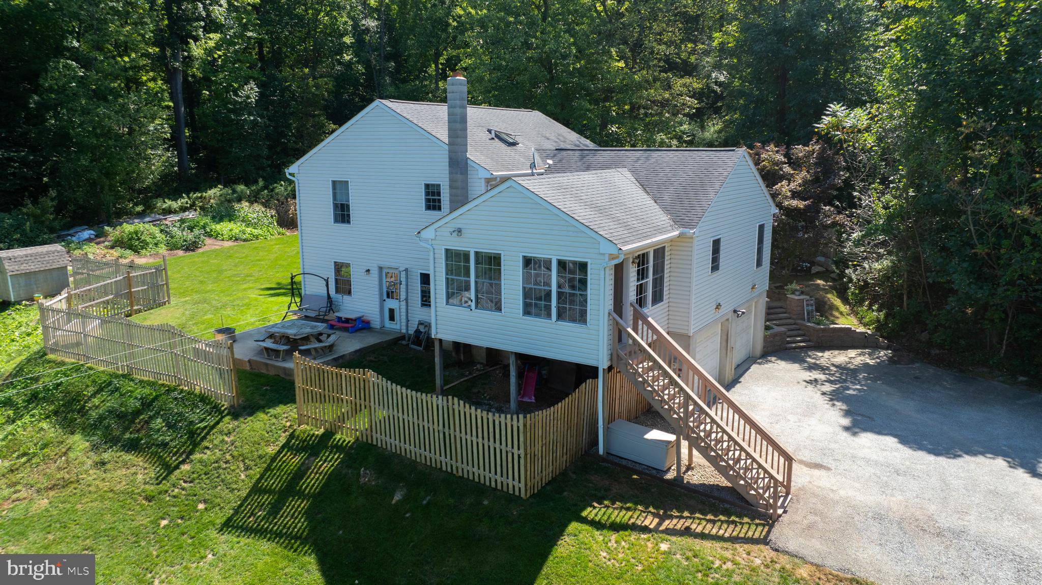 5939 WINDMILL ROAD
