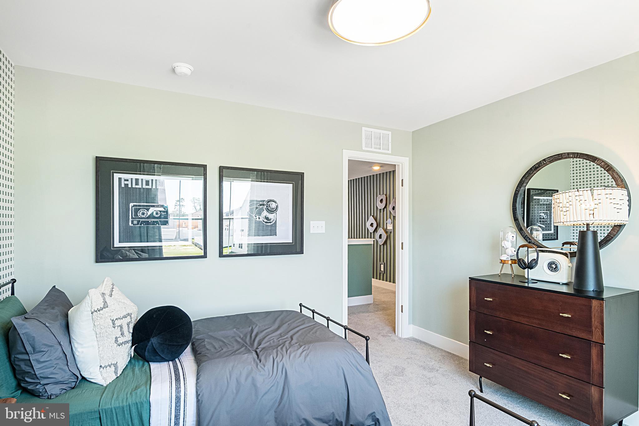 BRIDGEWATER - Residential