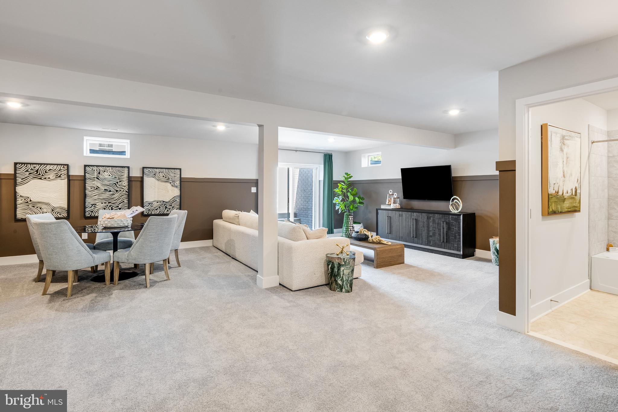 BRIDGEWATER - Residential