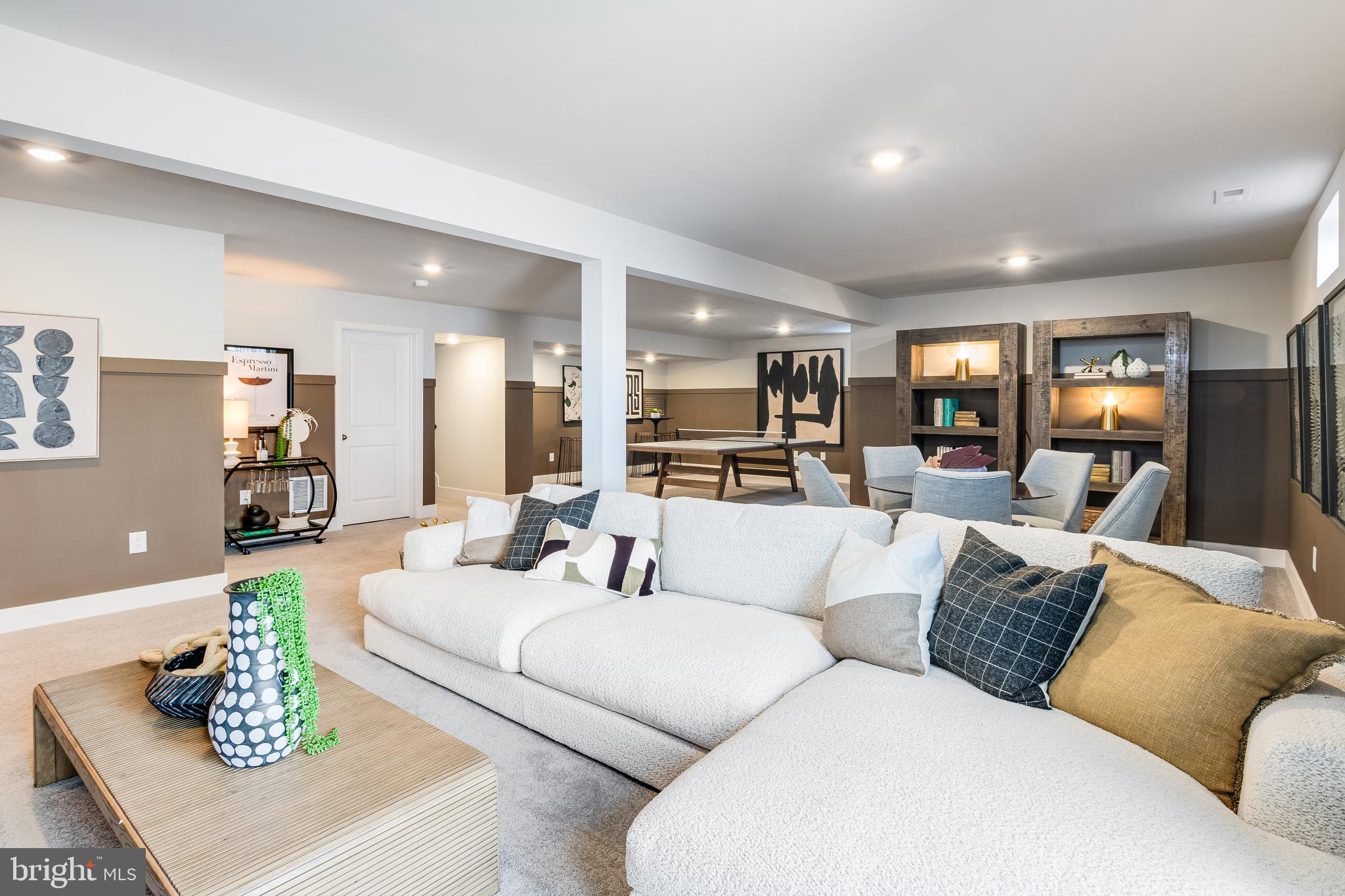 BRIDGEWATER - Residential