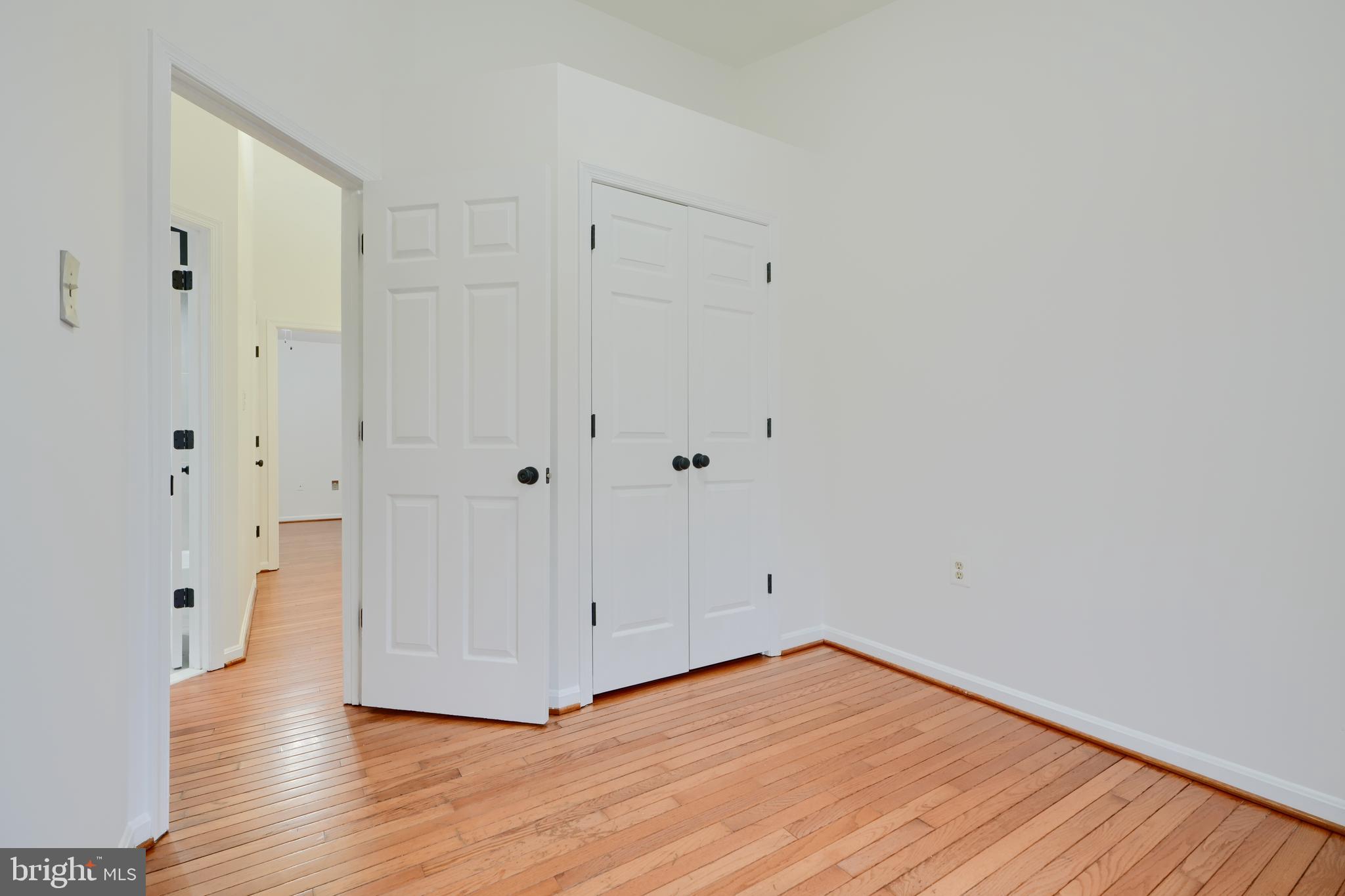 GREENS AT SMITH - Residential Lease