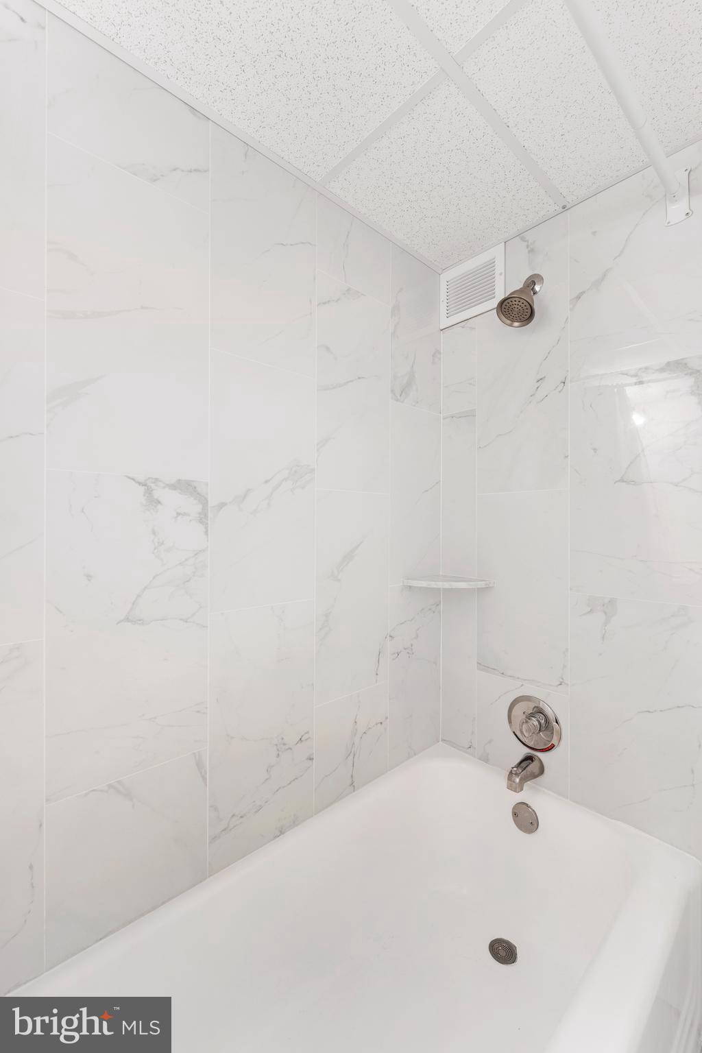 RADNOR HOUSE - Residential