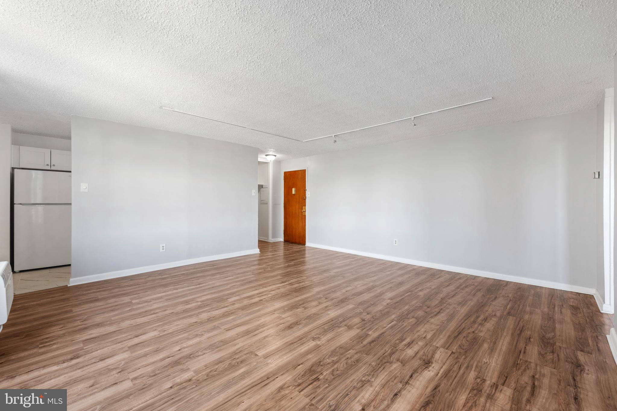 RADNOR HOUSE - Residential