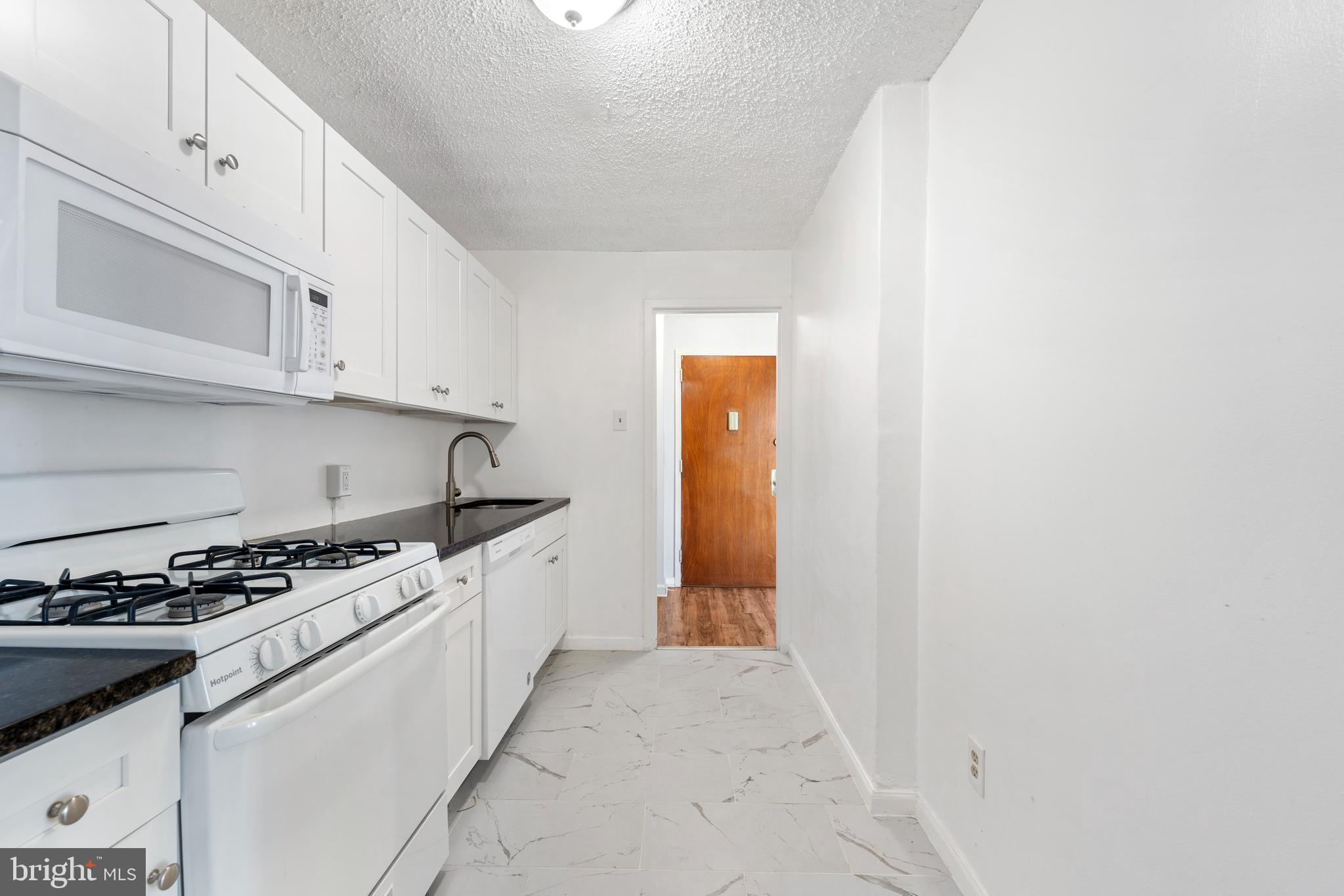 RADNOR HOUSE - Residential