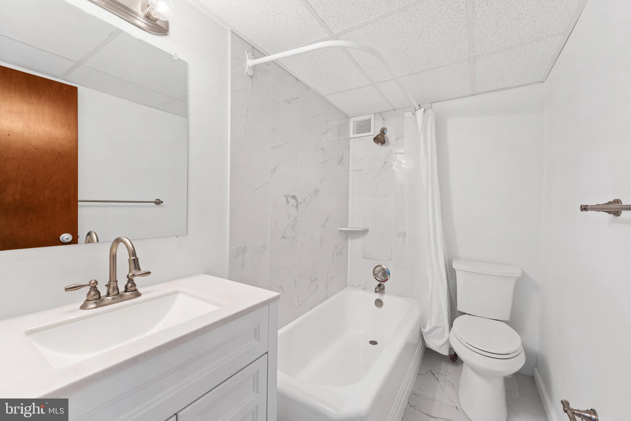 RADNOR HOUSE - Residential