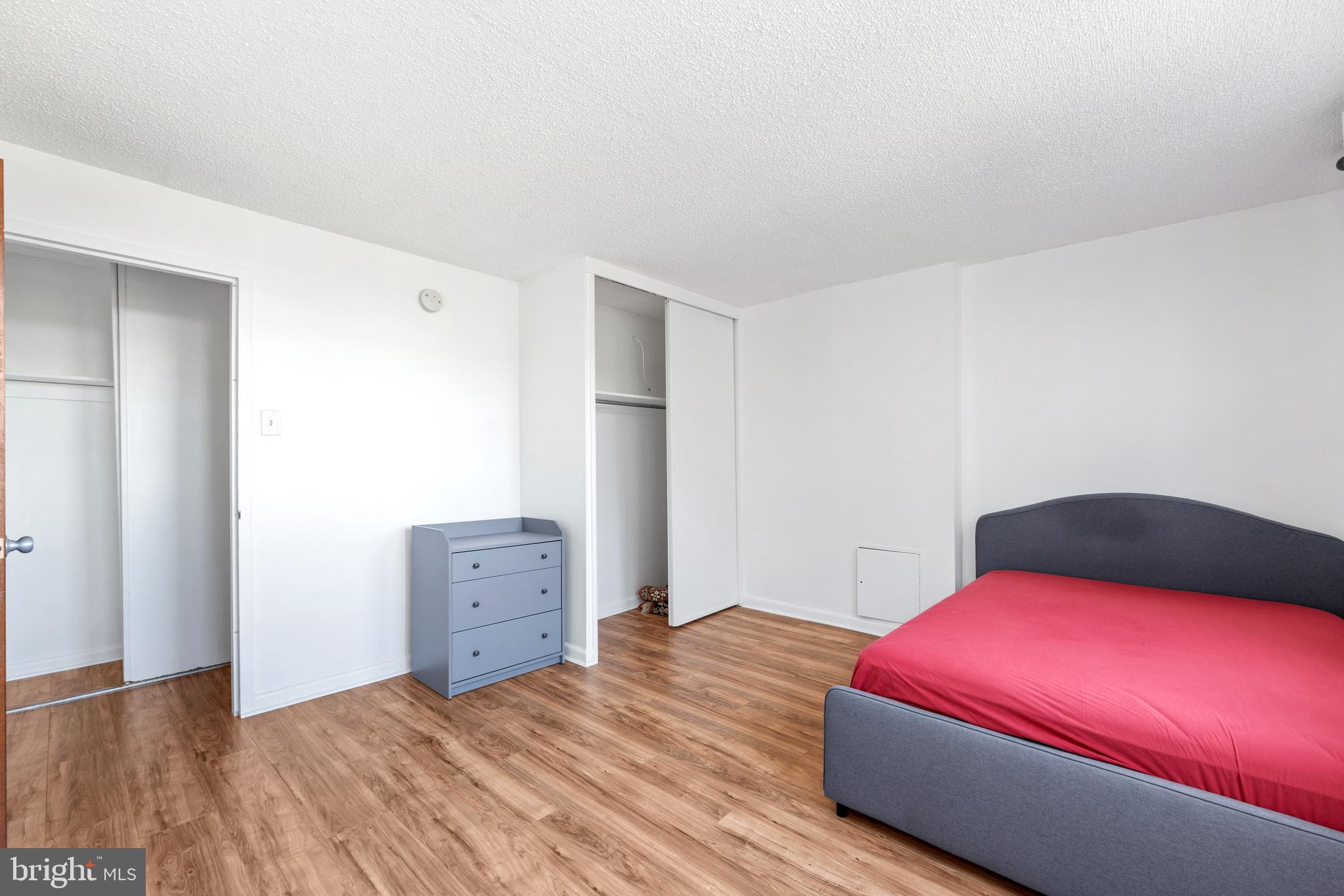 RADNOR HOUSE - Residential