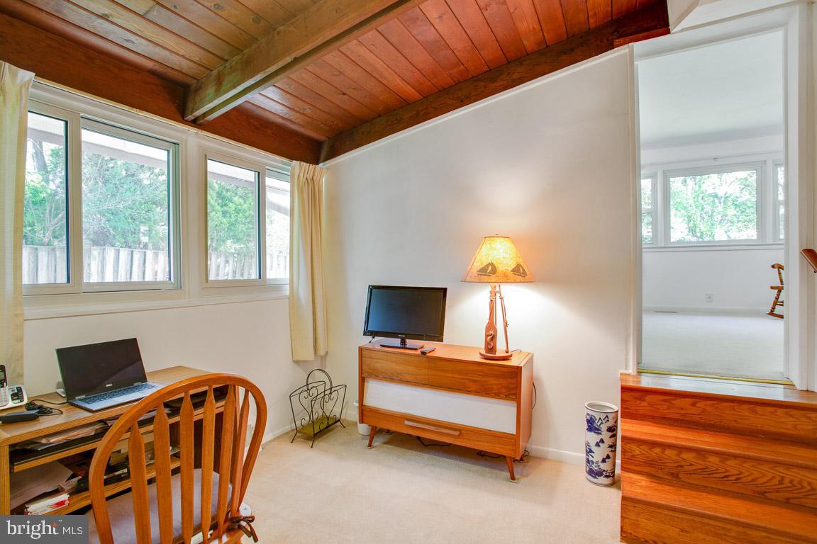 HOLMES RUN ACRES - Residential