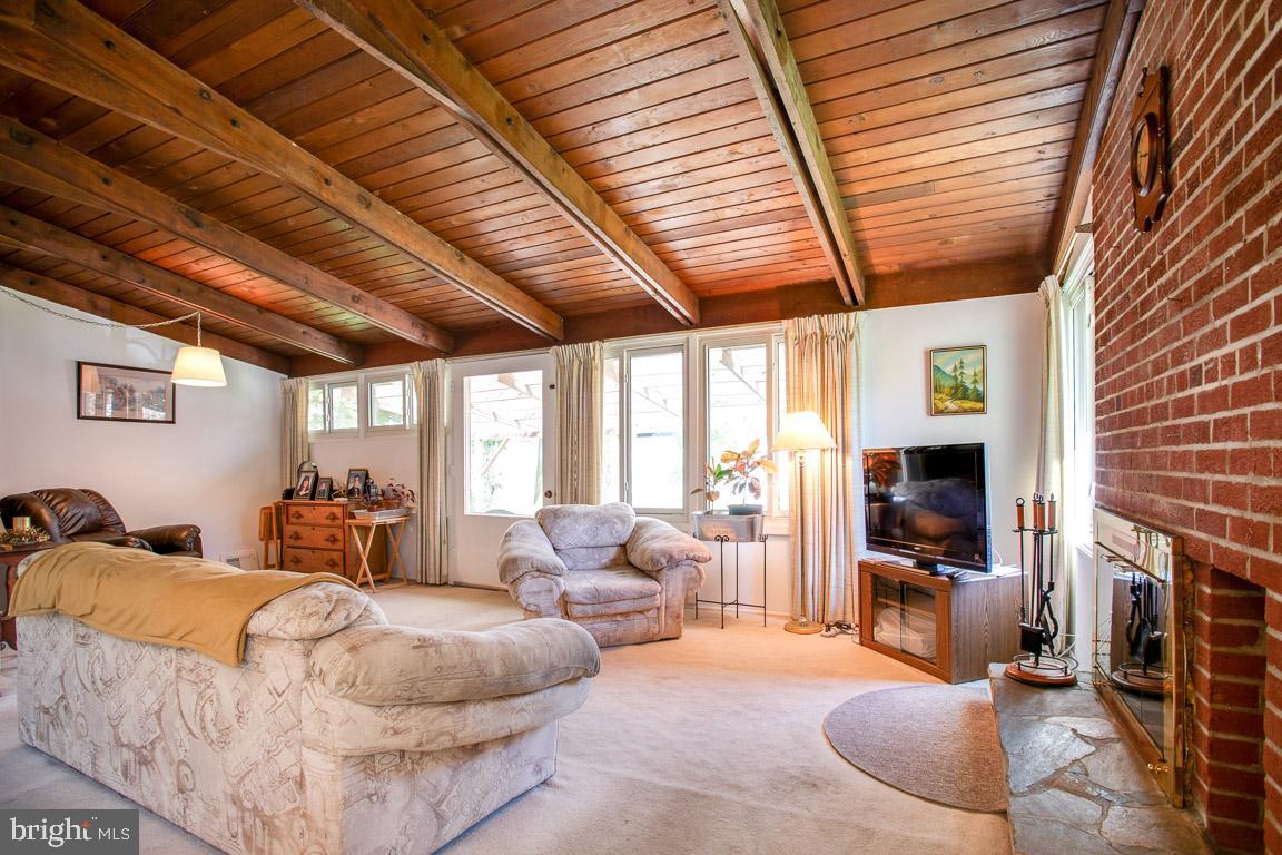 HOLMES RUN ACRES - Residential