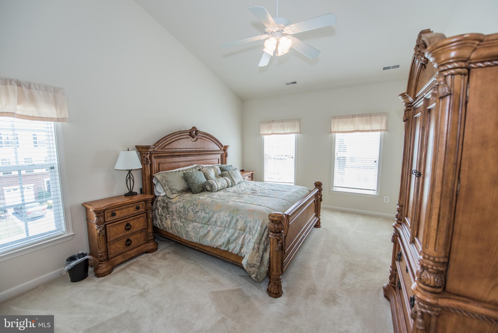 MARTINSBURG STATION - Residential