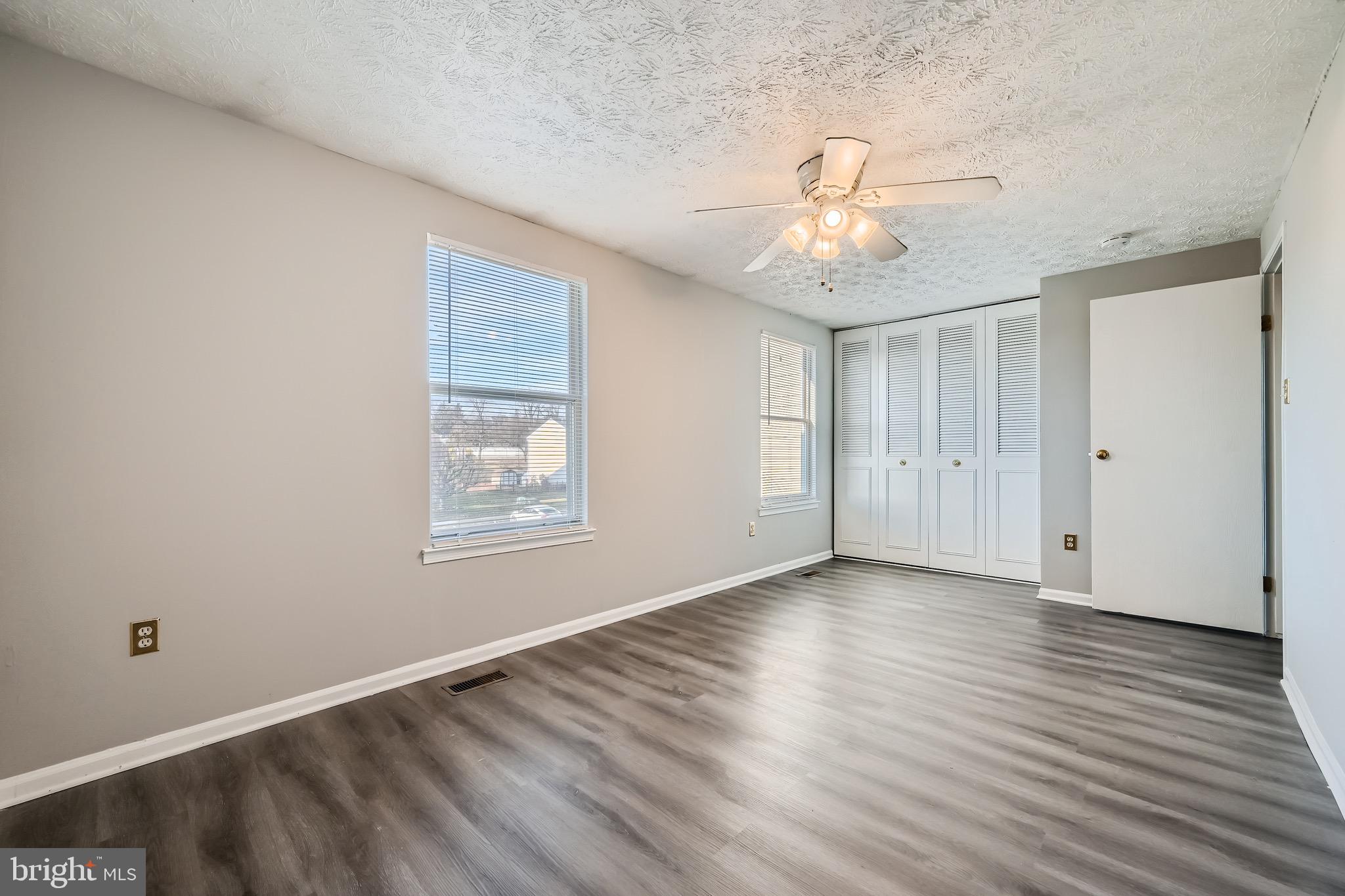 UPTON VILLAGE NORTH - Residential Lease