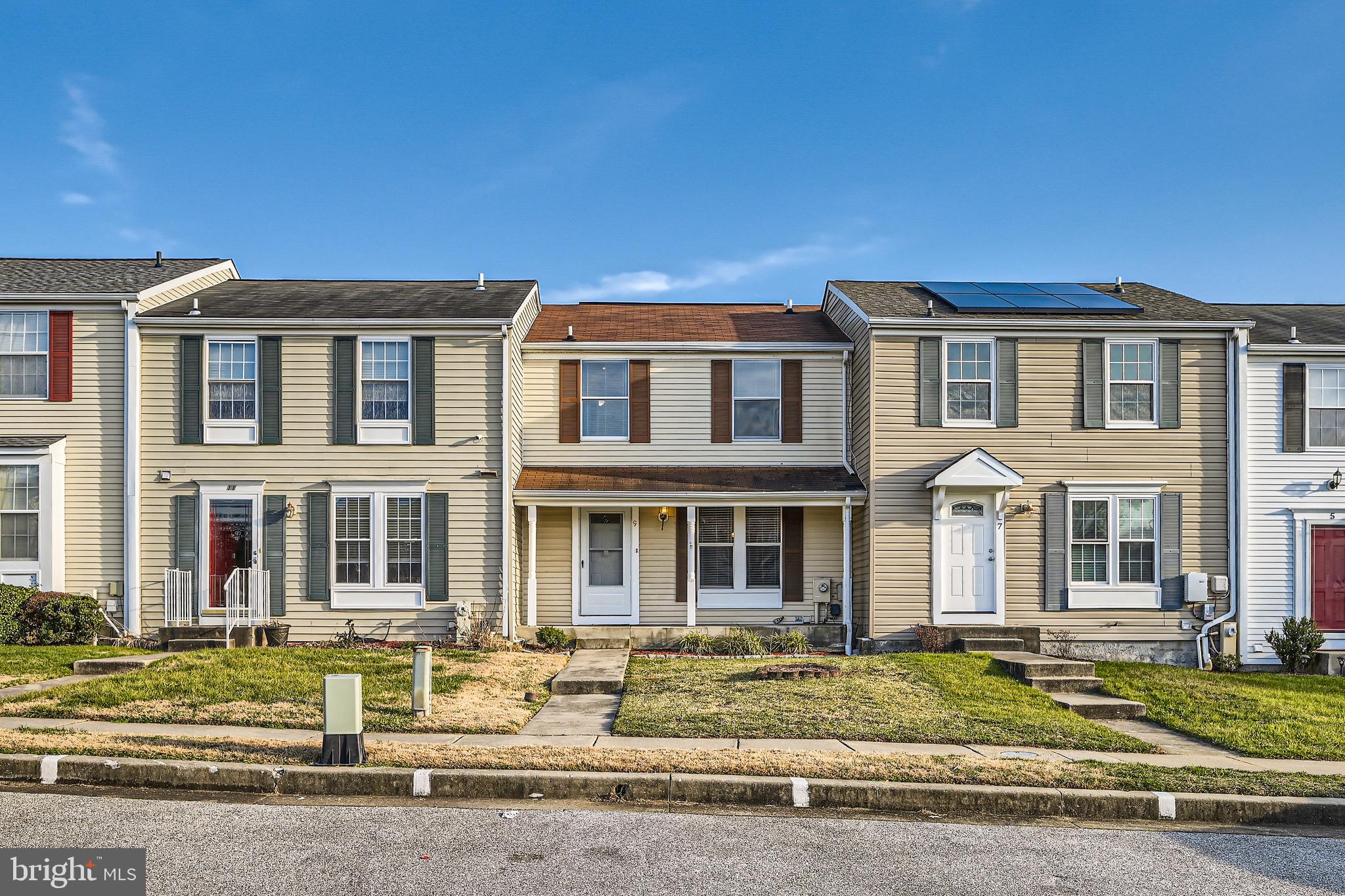 UPTON VILLAGE NORTH - Residential Lease