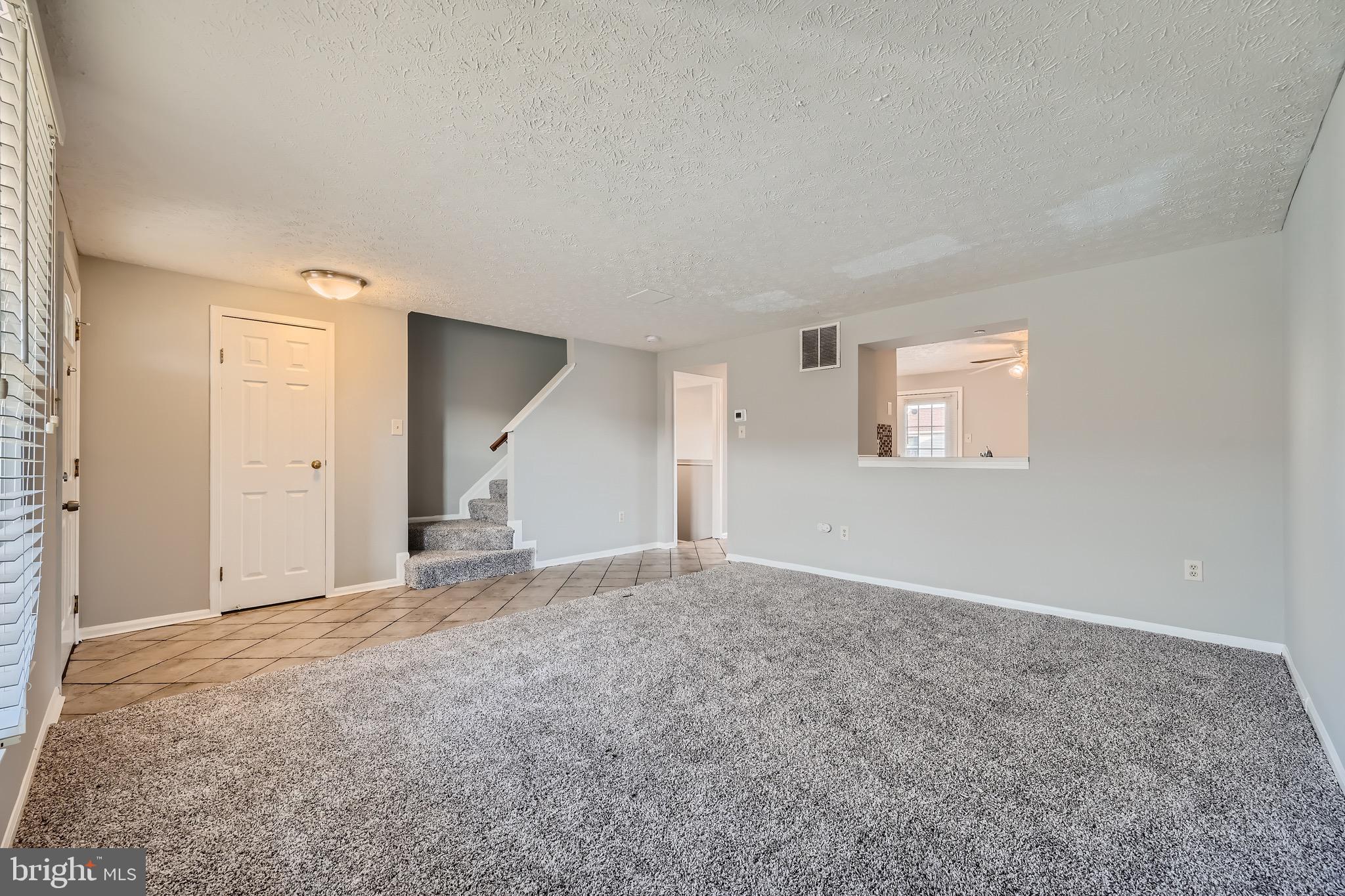 UPTON VILLAGE NORTH - Residential Lease