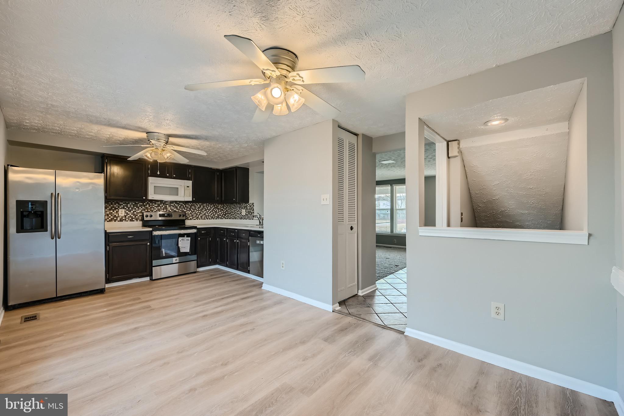 UPTON VILLAGE NORTH - Residential Lease