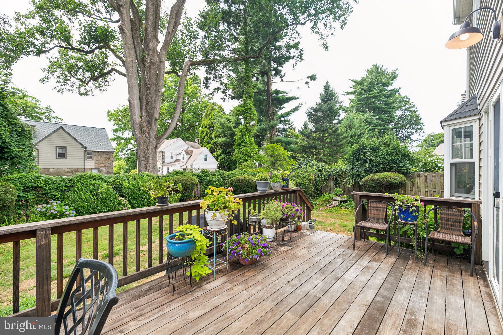 COLLEGE PARK - Residential