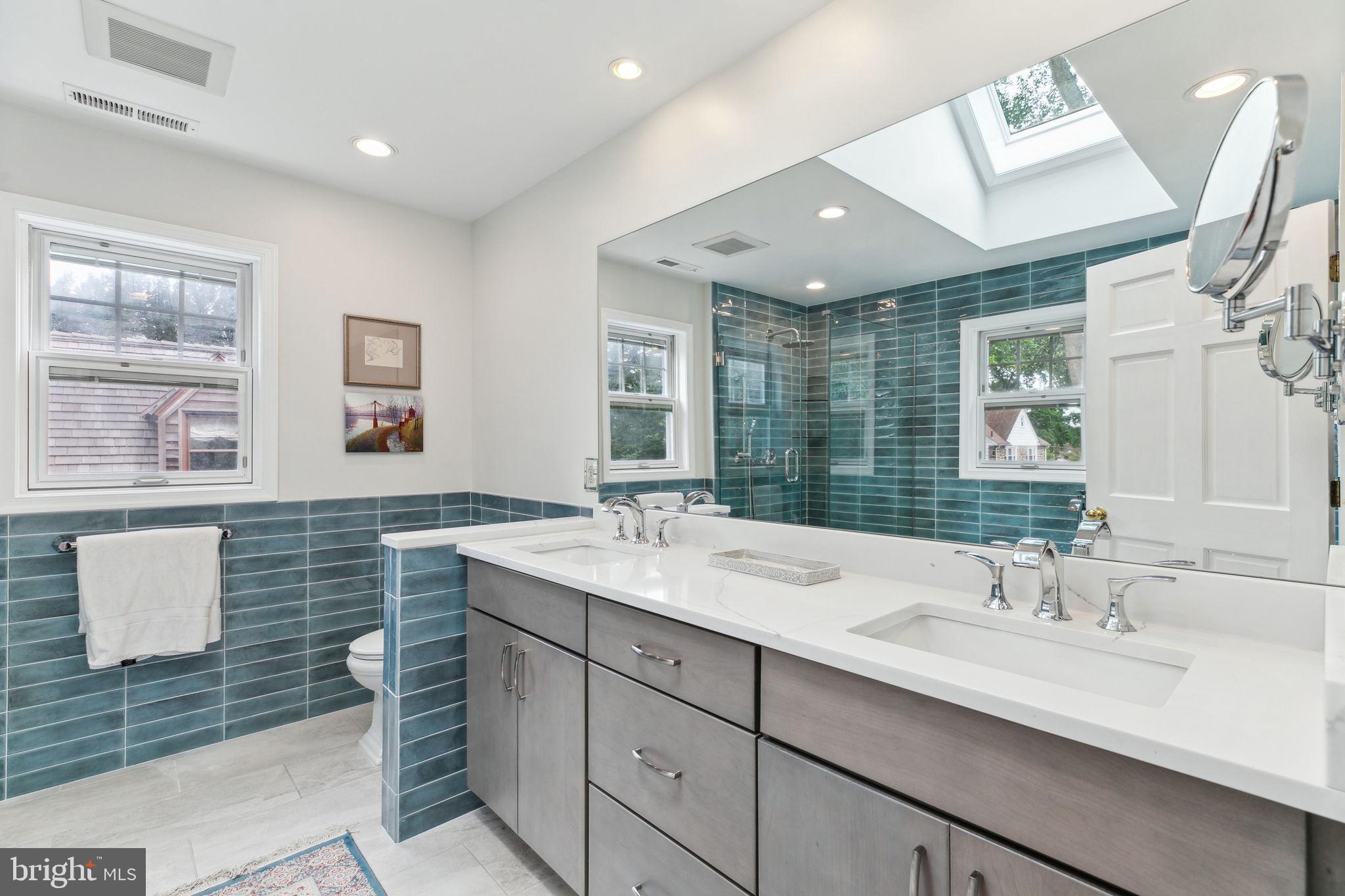 COLLEGE PARK - Residential