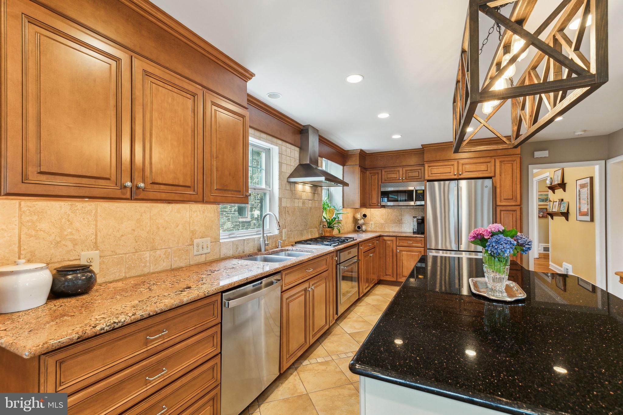 COLLEGE PARK - Residential