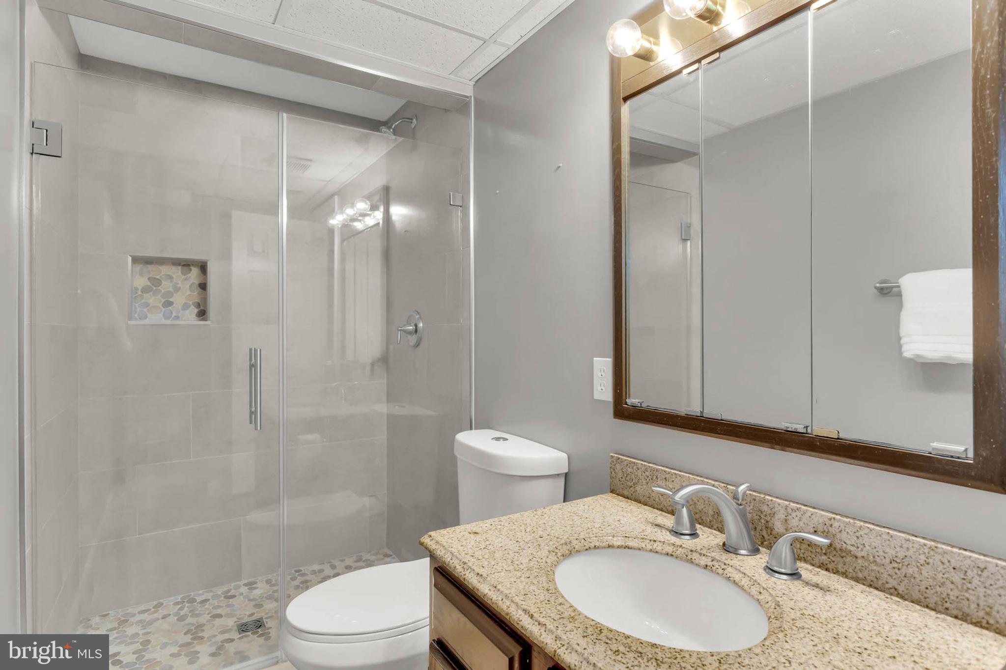 ATLANTIS - Residential