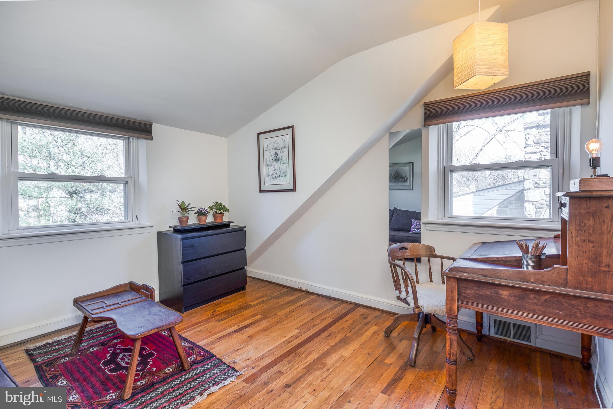 MOUNT WASHINGTON - Residential