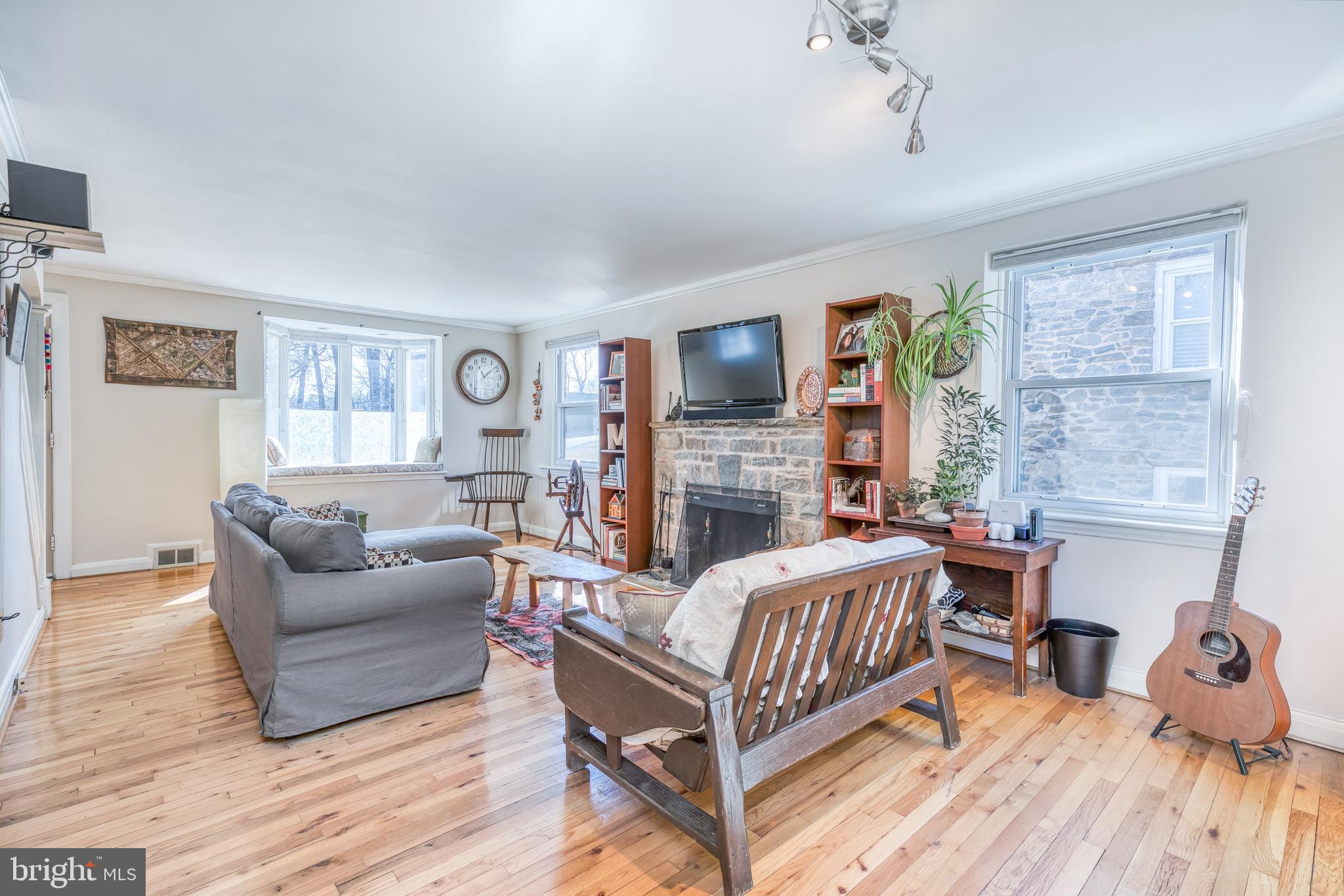 MOUNT WASHINGTON - Residential