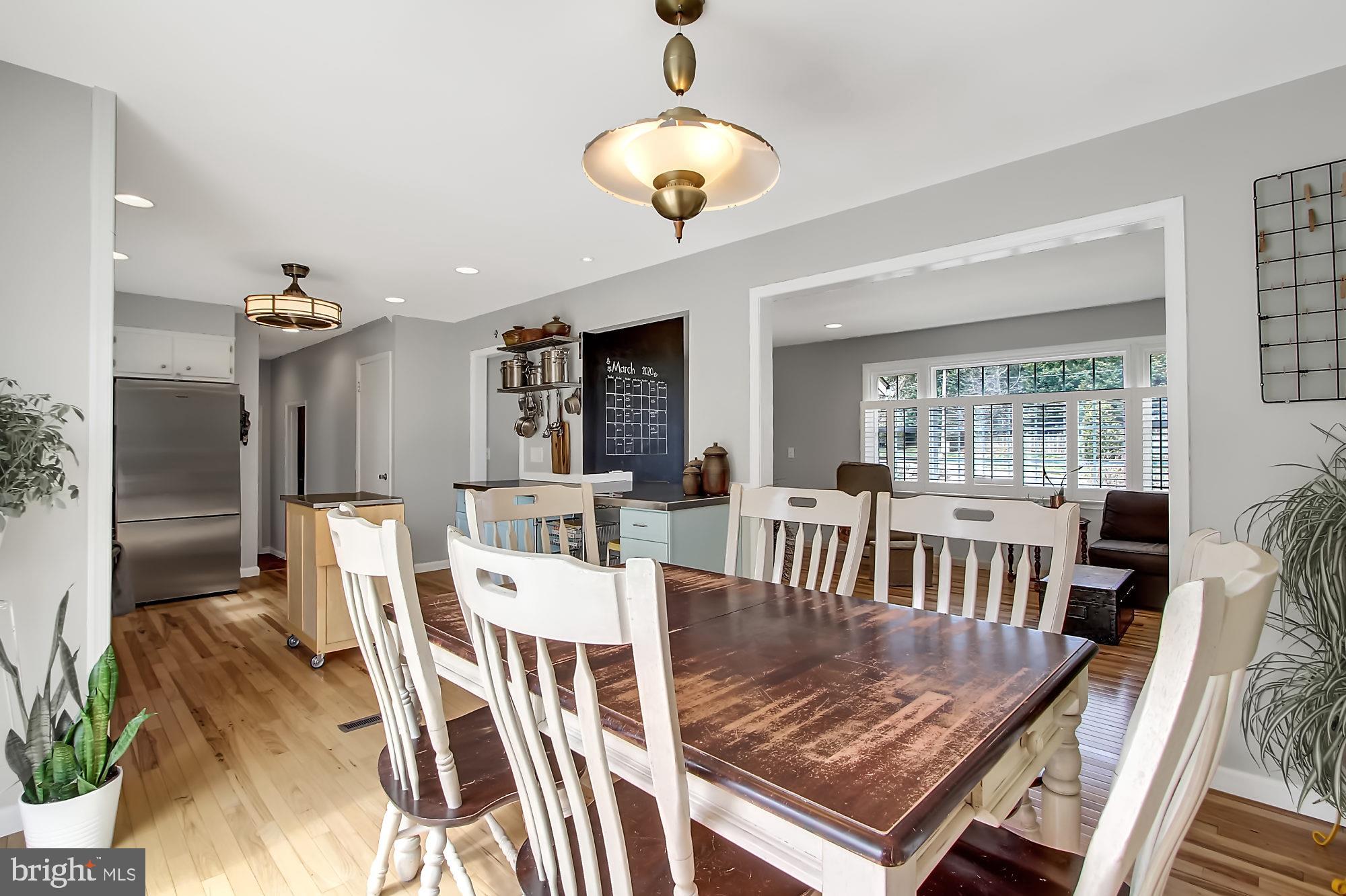 CAMELOT - Residential