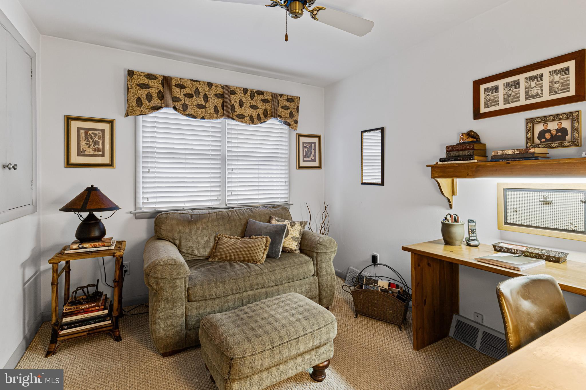 ABINGTON WOODS - Residential